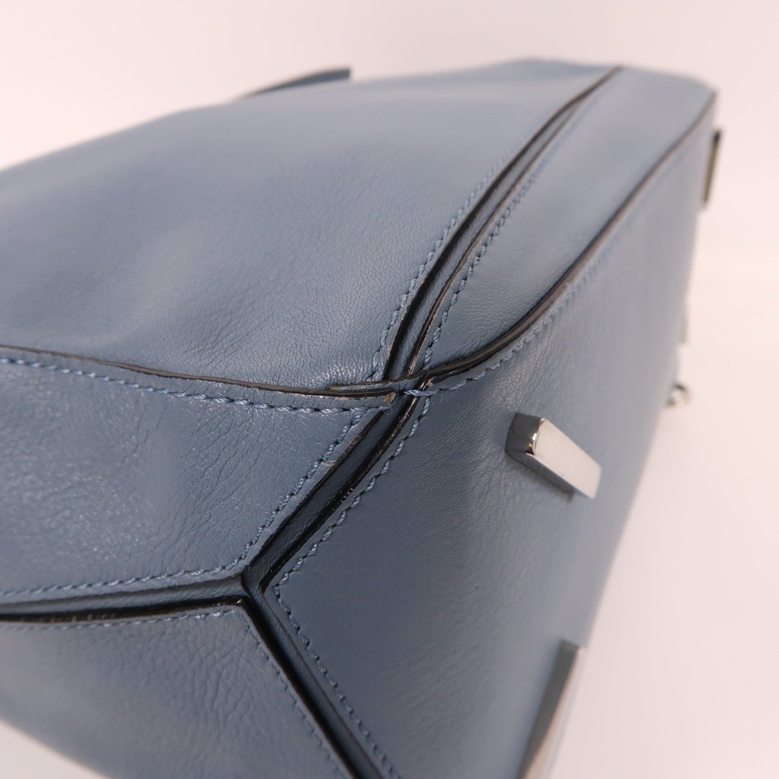 LOEWE 牛皮皮革Puzzle Bag銀扣手挽肩背兩用袋藍色