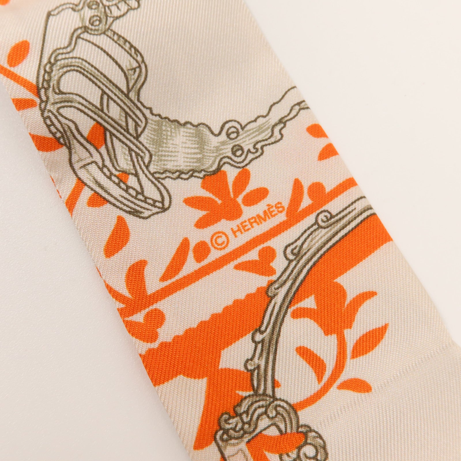 HERMES 絲質Twilly絲巾