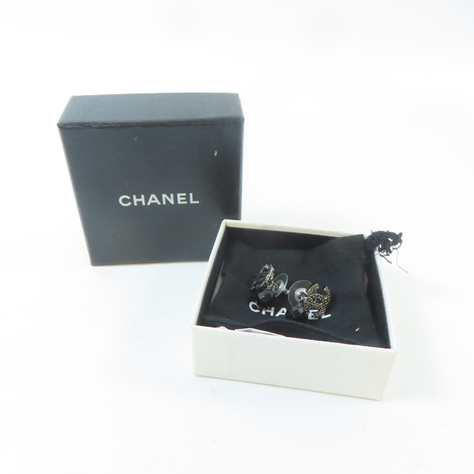 CHANEL 金屬Pierced Earrings耳環銀色/黑色