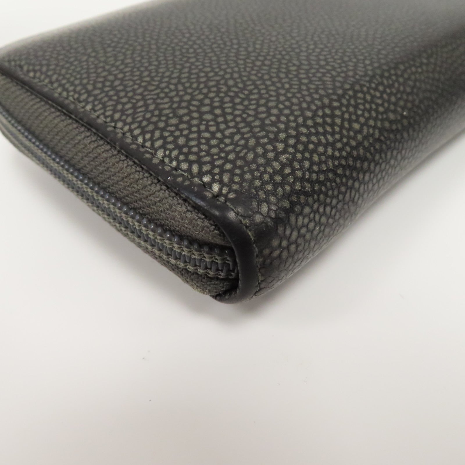 CHANEL 【激減優惠】皮革Zipper Long Wallet銀扣拉鍊長錢包銀色/灰色