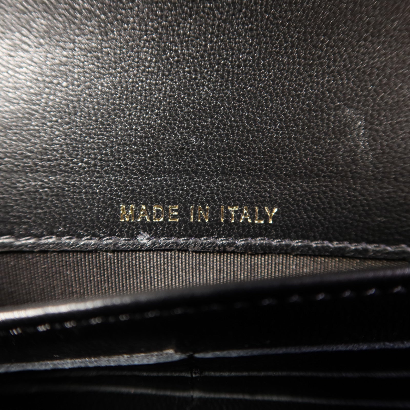 CHANEL 天鵝絨Chain Shoulder Bag金扣鏈帶肩背袋