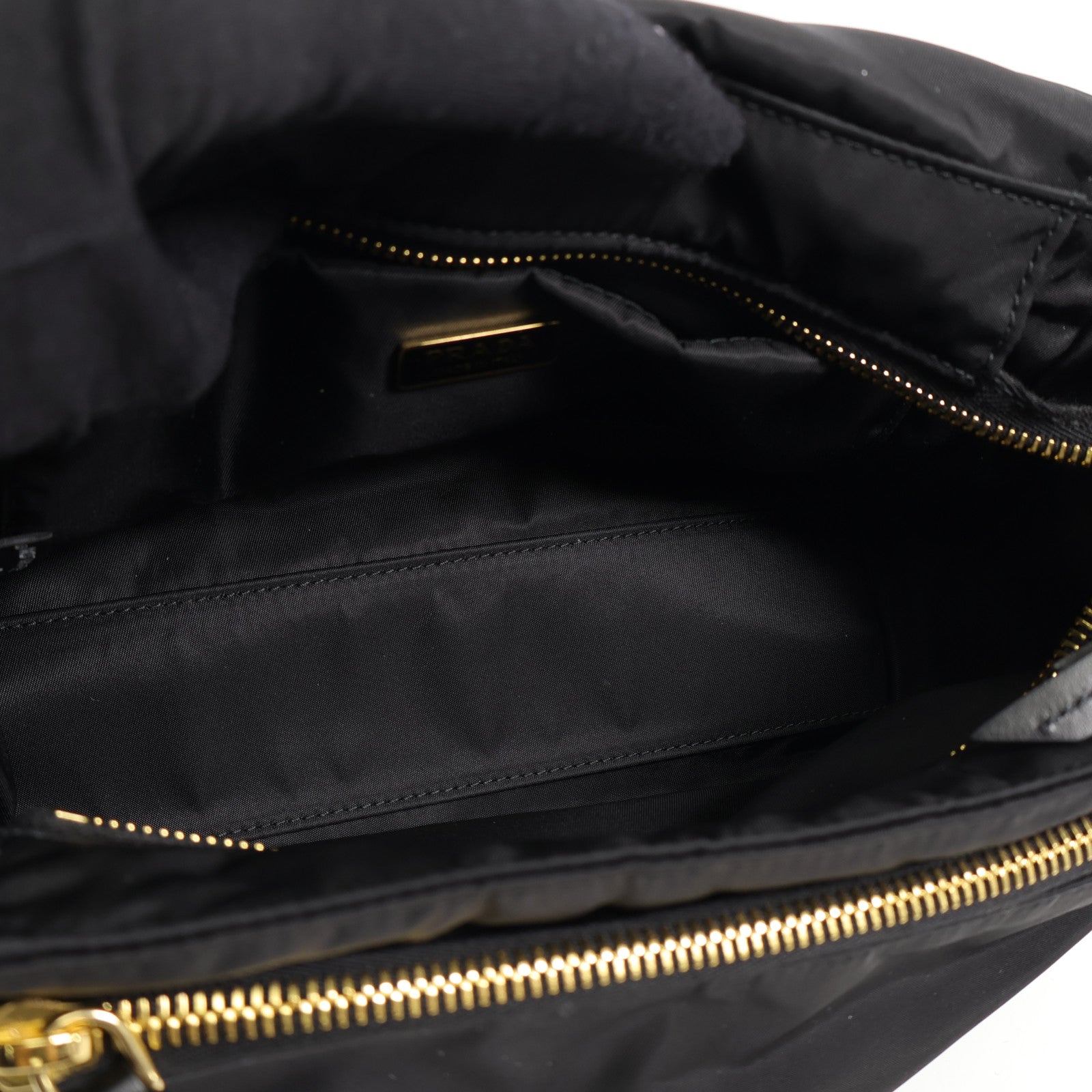 PRADA 尼龍Shoulder Bag金扣肩背袋