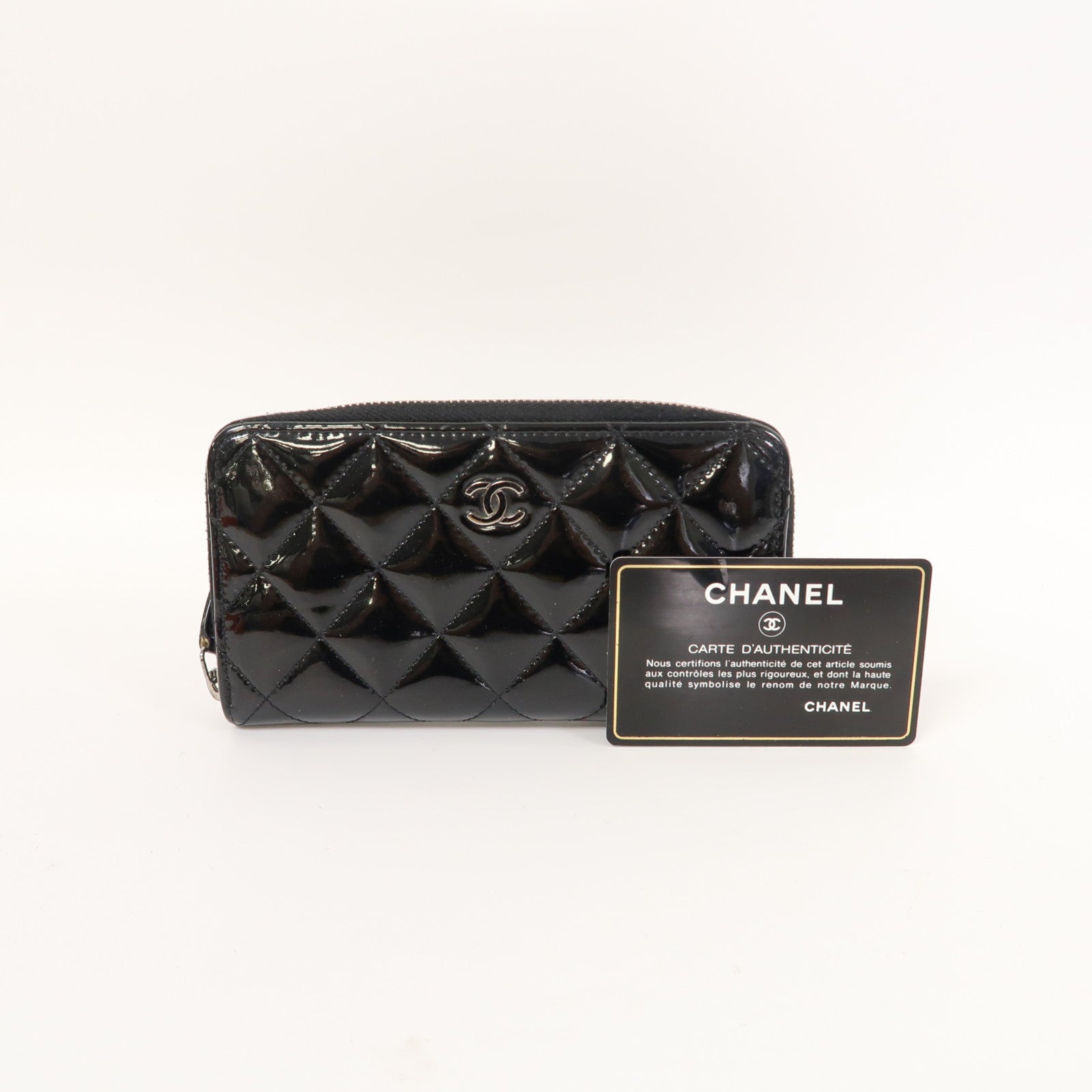 CHANEL 菱格漆皮皮革Zipper Wallet銀扣中長錢包黑色