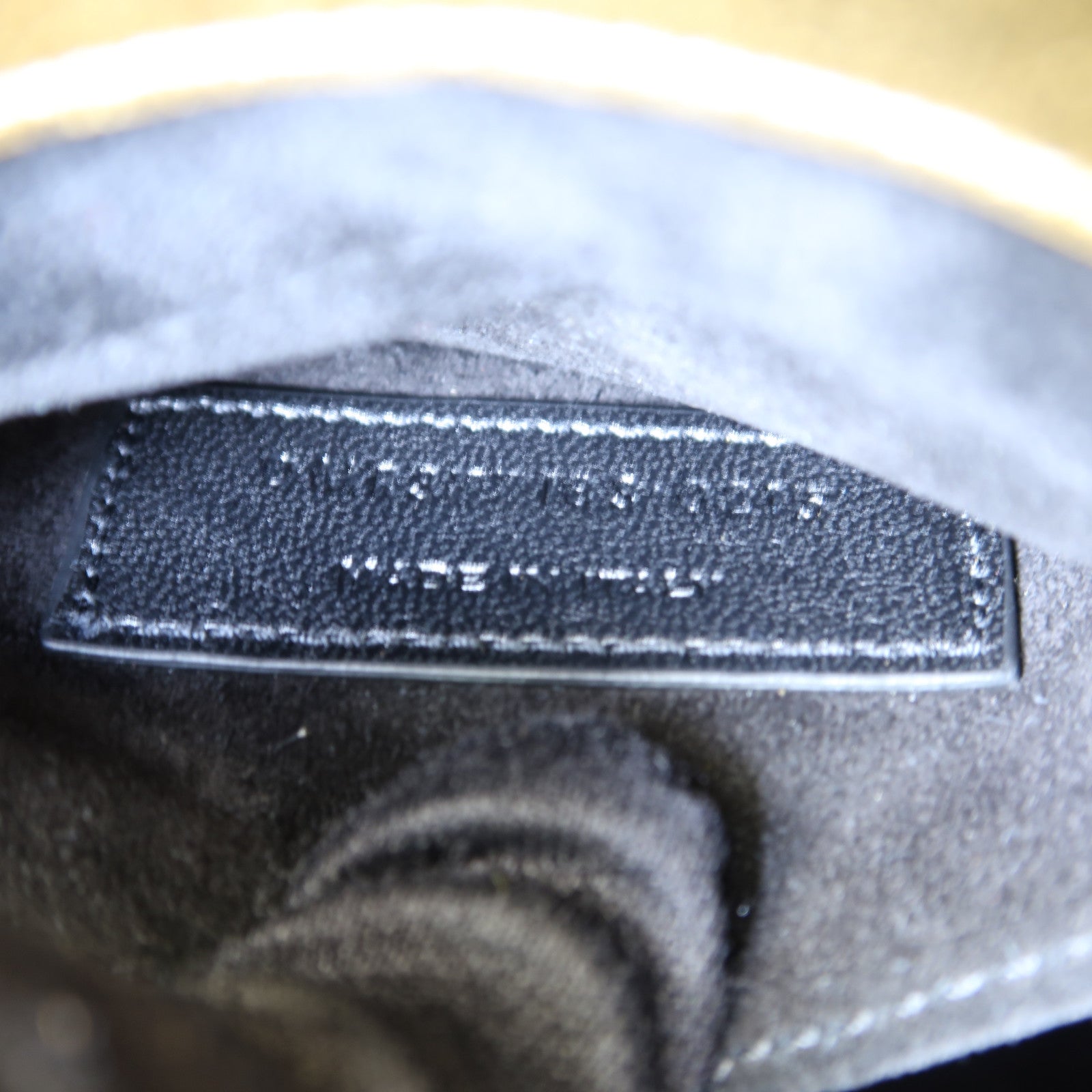 YVES SAINT LAURENT 【激減優惠】牛皮皮革Sac De Jour手挽肩背兩用袋金色