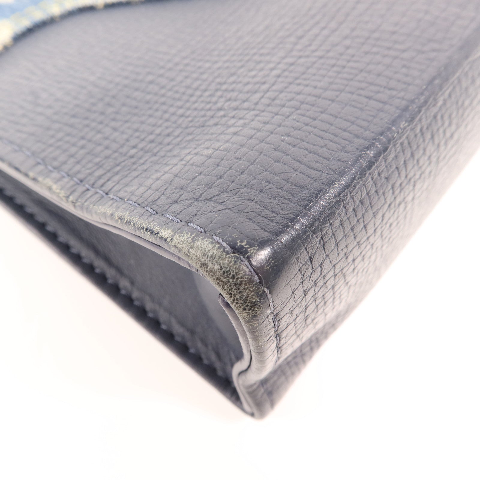 LOUIS VUITTON Monogram Denim LV X Nigo Pochette Voyage金扣手拿包