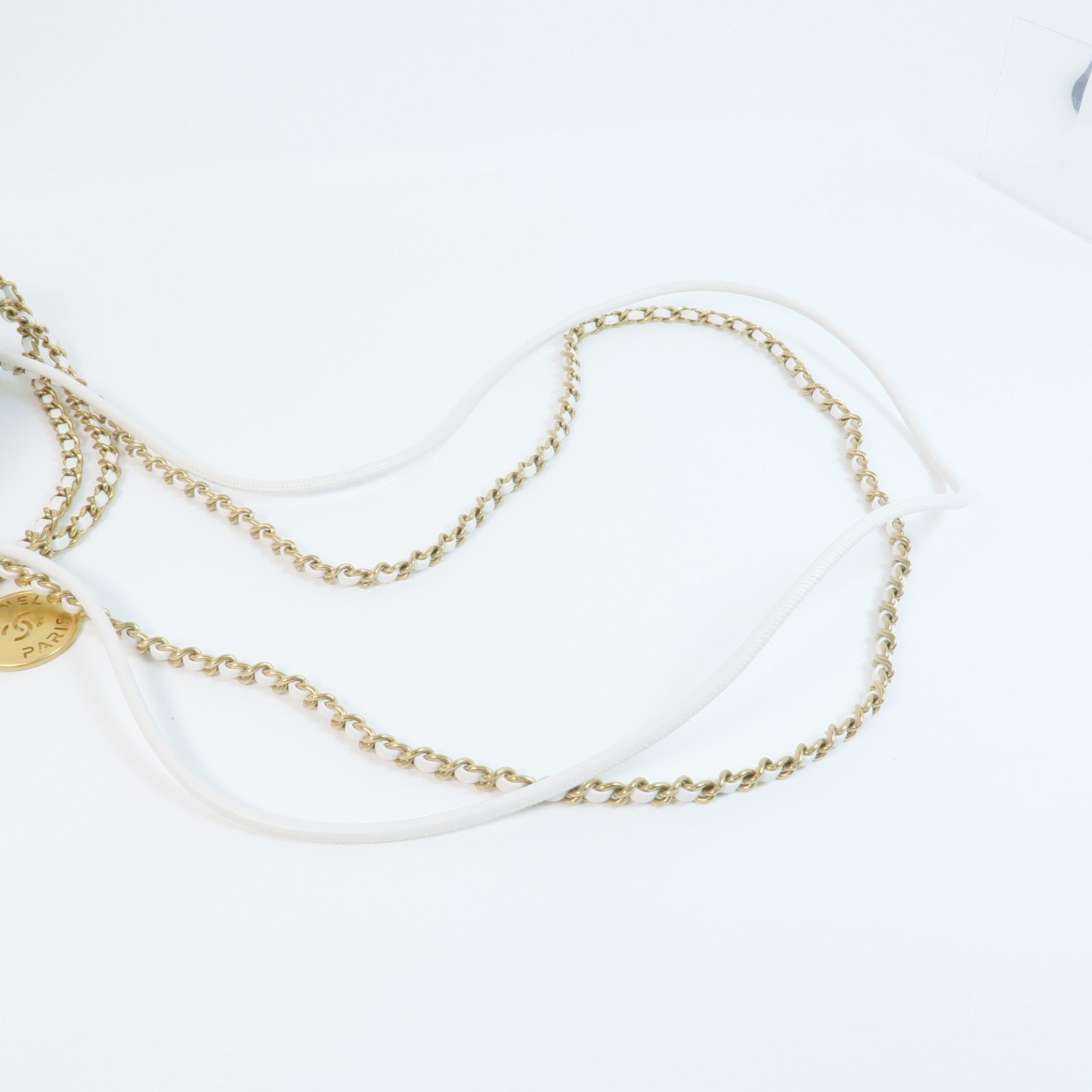 CHANEL 牛皮皮革22 Mini Handbag金扣手挽肩背兩用袋