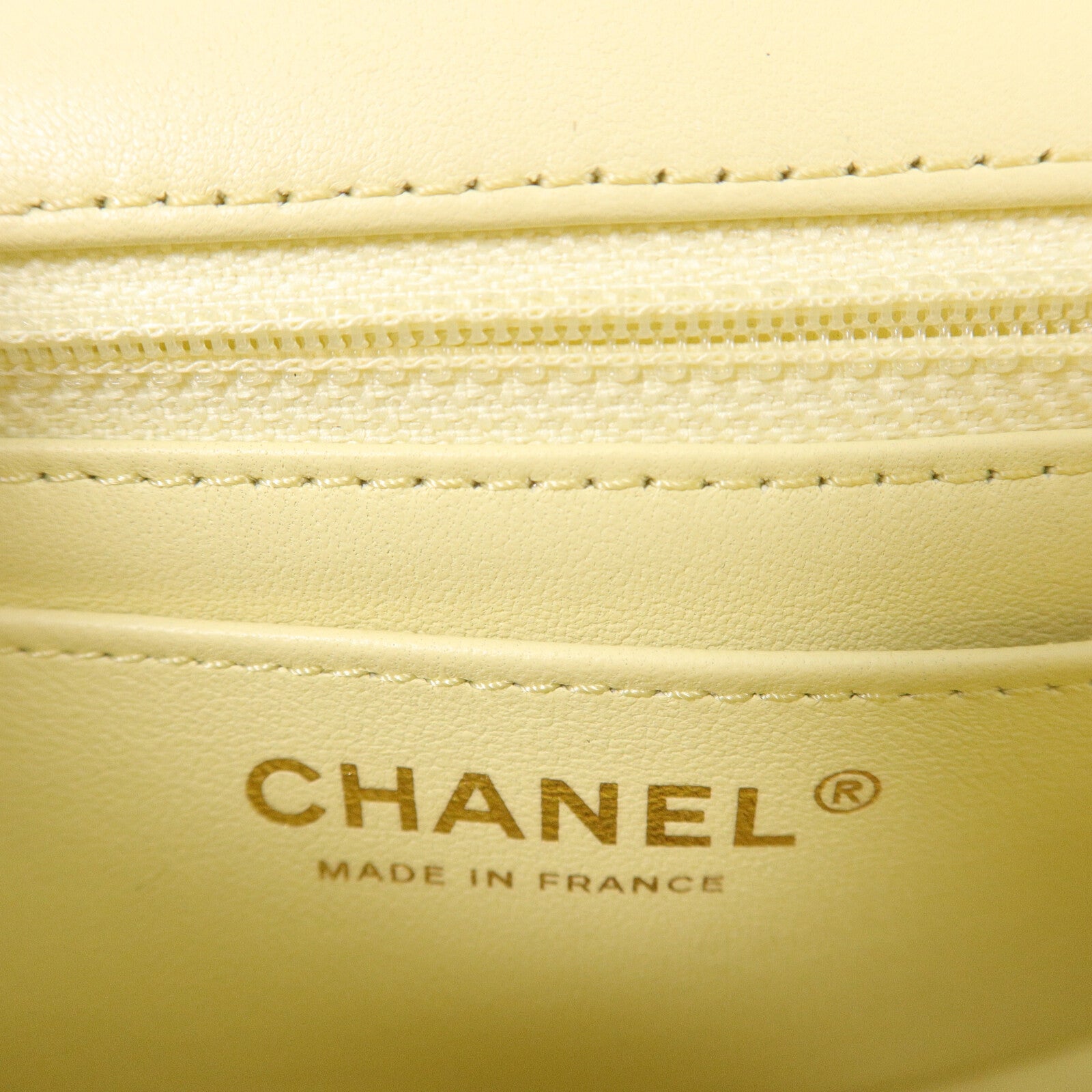 CHANEL 羊皮皮革CC Heart Charm Mini Chain Bag鏈帶肩背袋