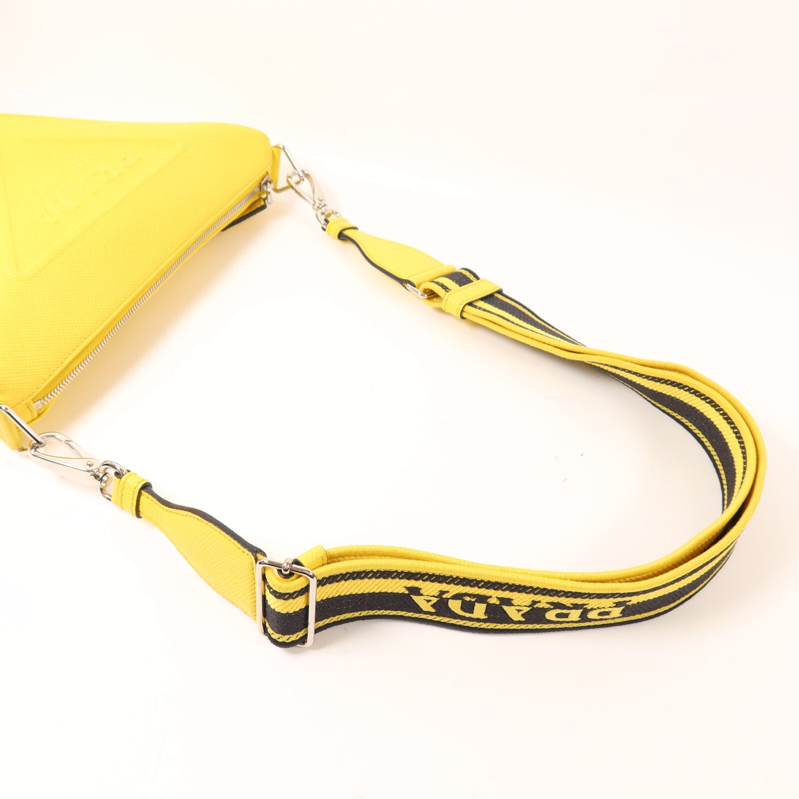 PRADA 牛皮皮革Triangle Bag肩背袋