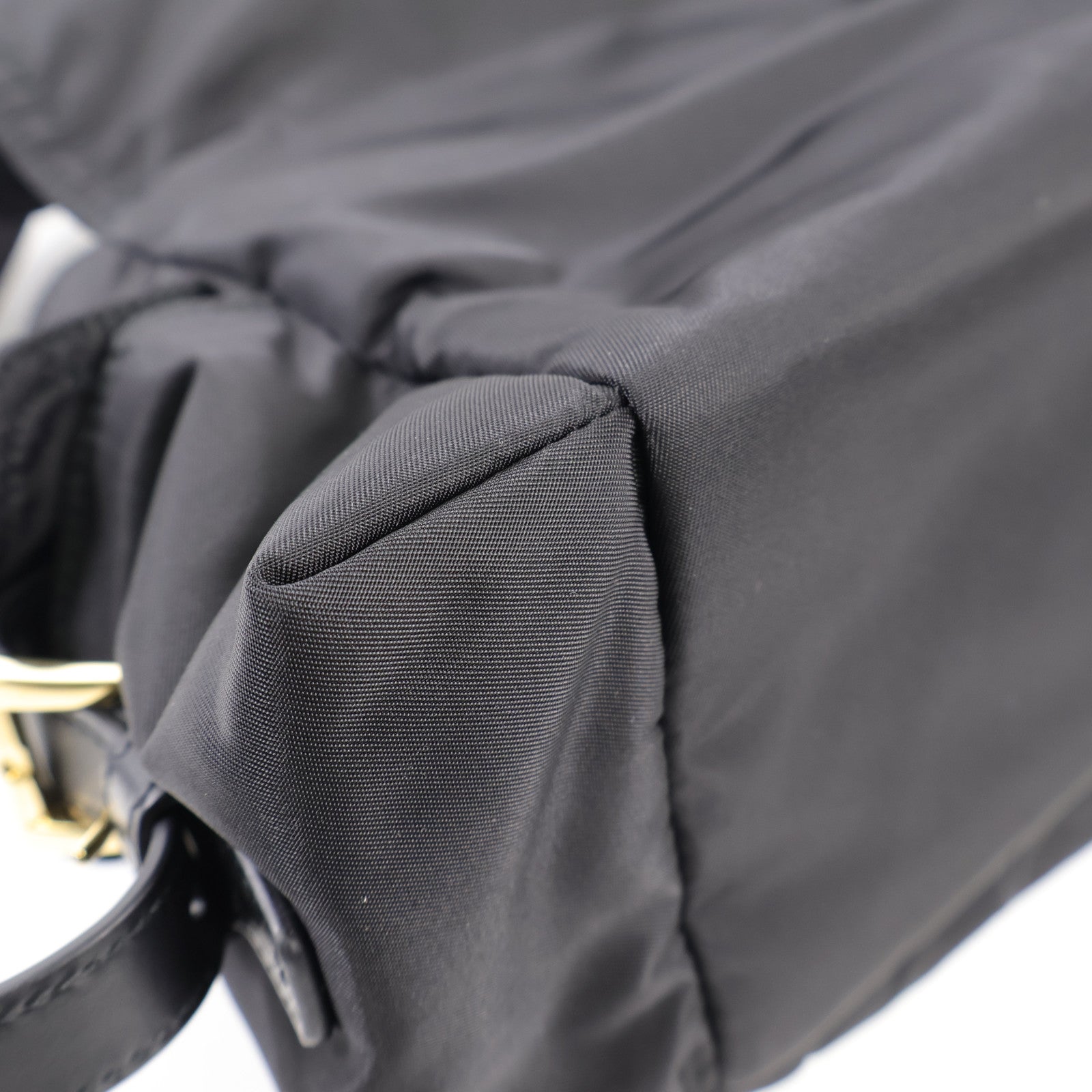 PRADA 尼龍Shoulder Bag金扣肩背袋