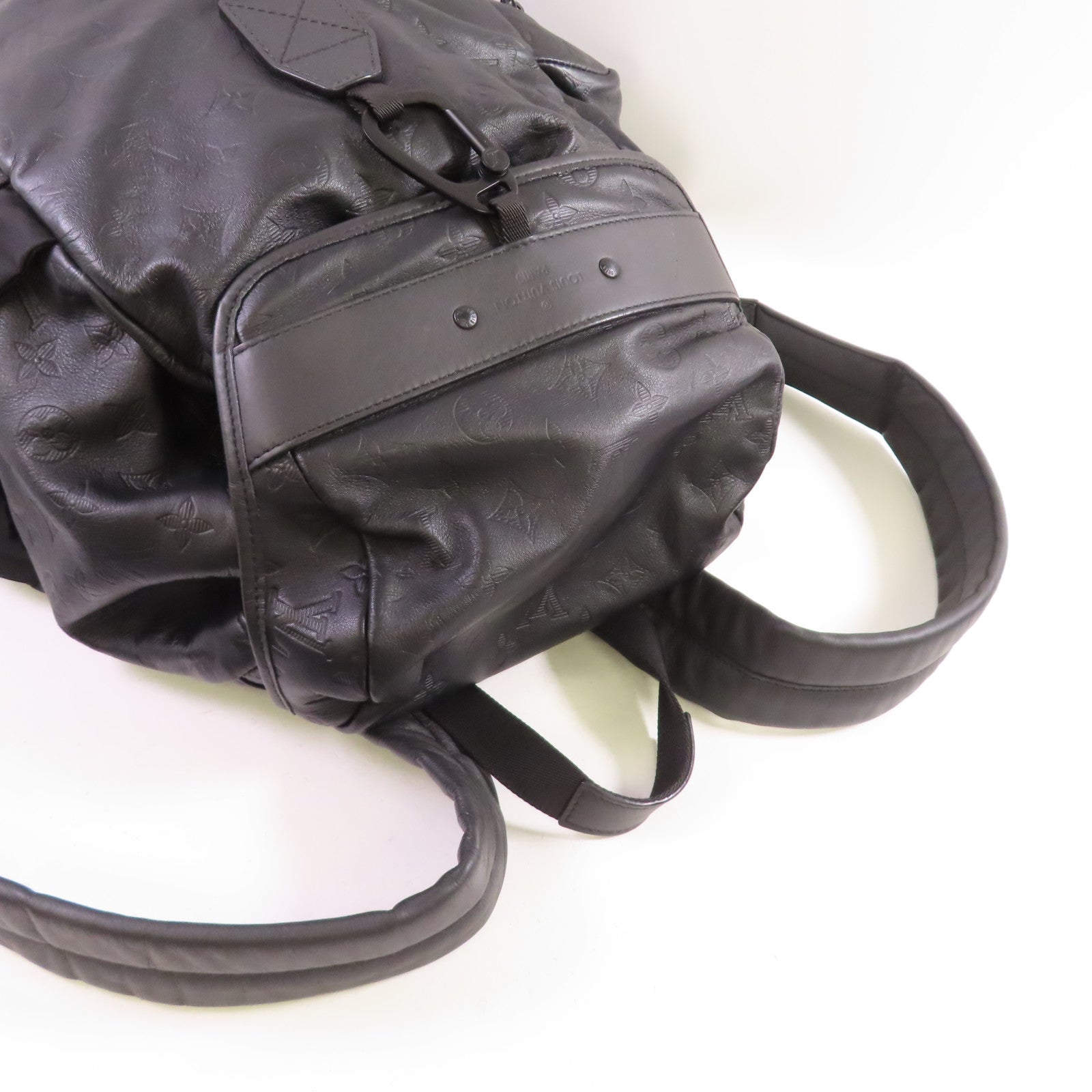 LOUIS VUITTON Monogram Empreinte Trekking Backpack背包黑色
