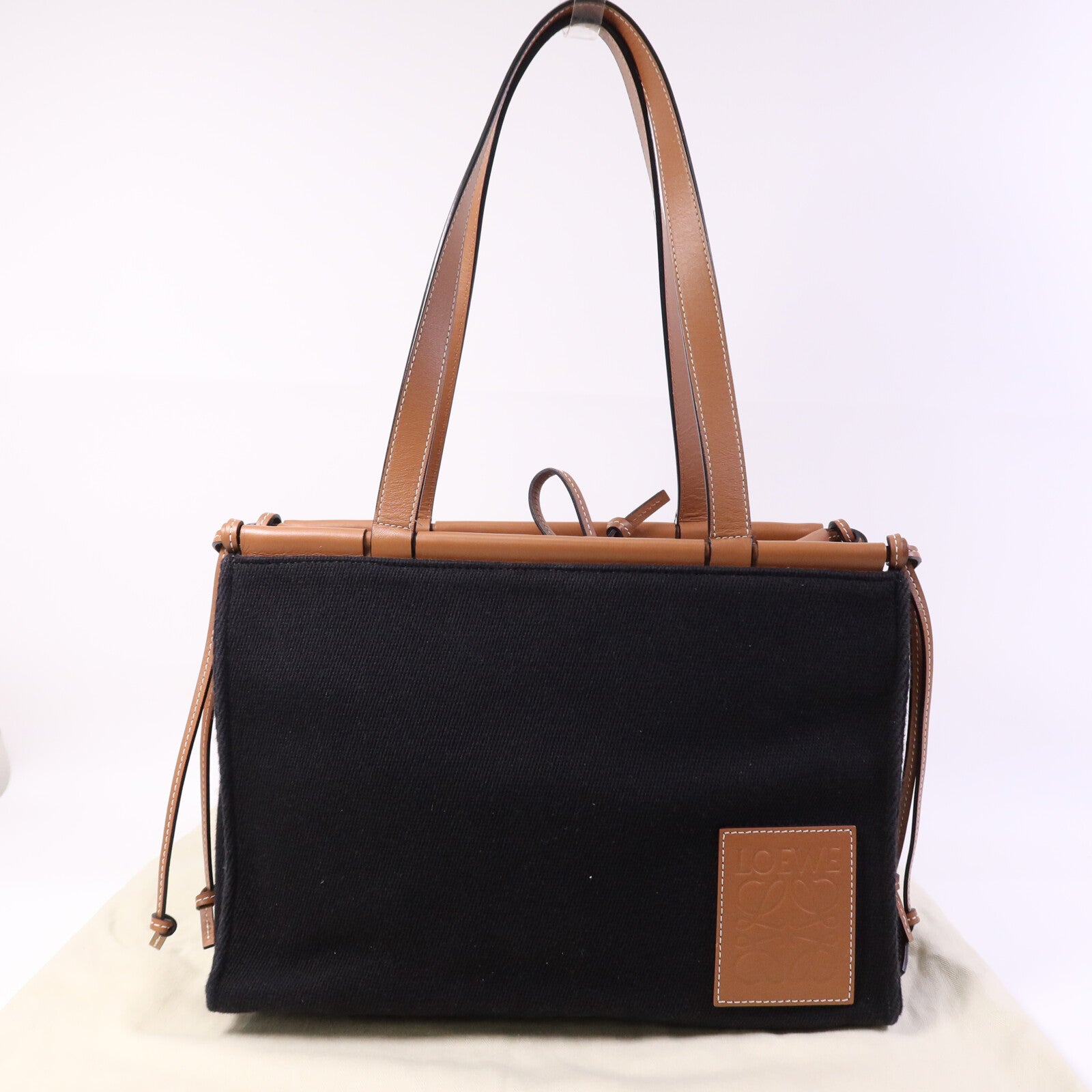 LOEWE 帆布Cushion Tote Bag手挽袋