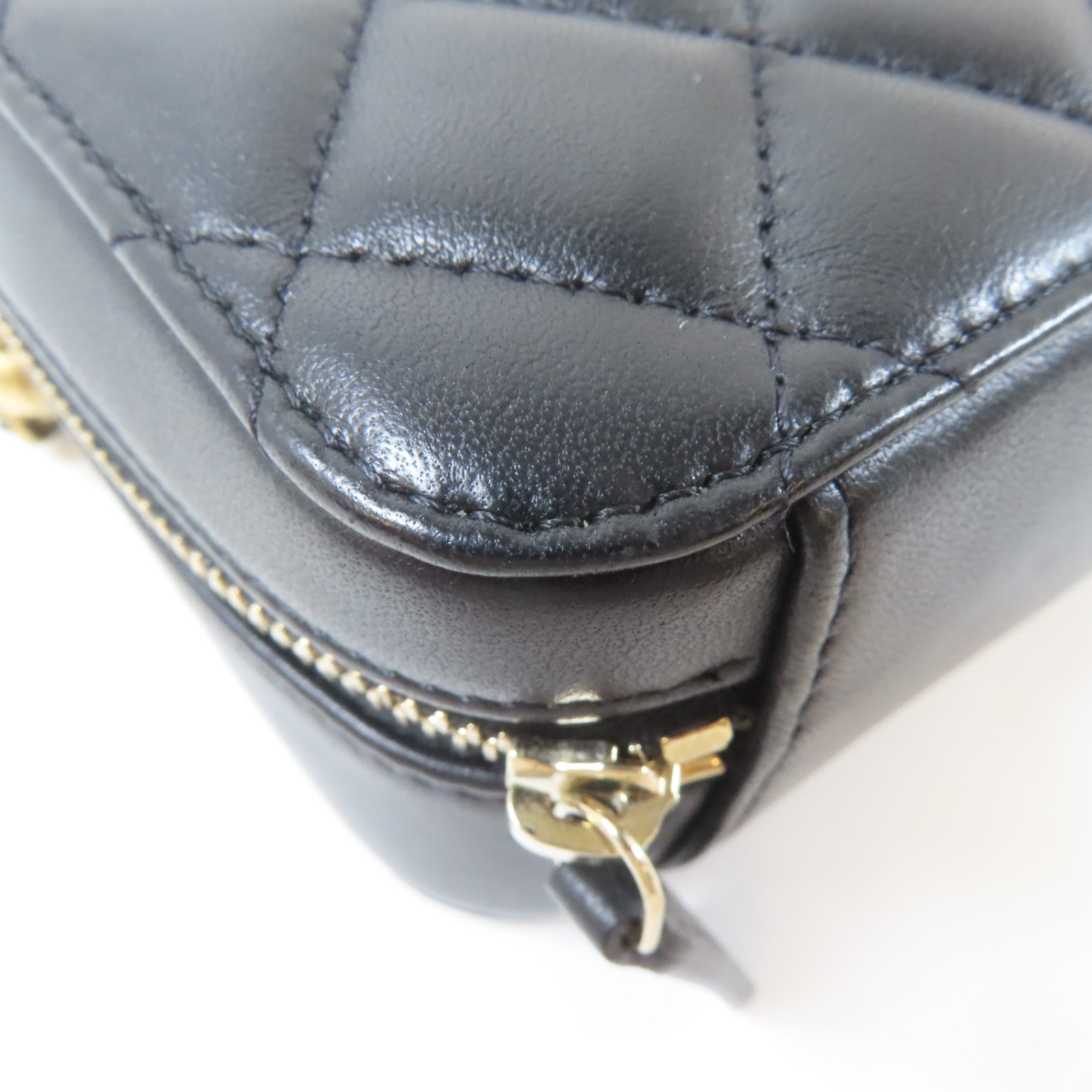 CHANEL 菱格羊皮皮革Chain Shoulder Bag金扣鏈帶肩背袋
