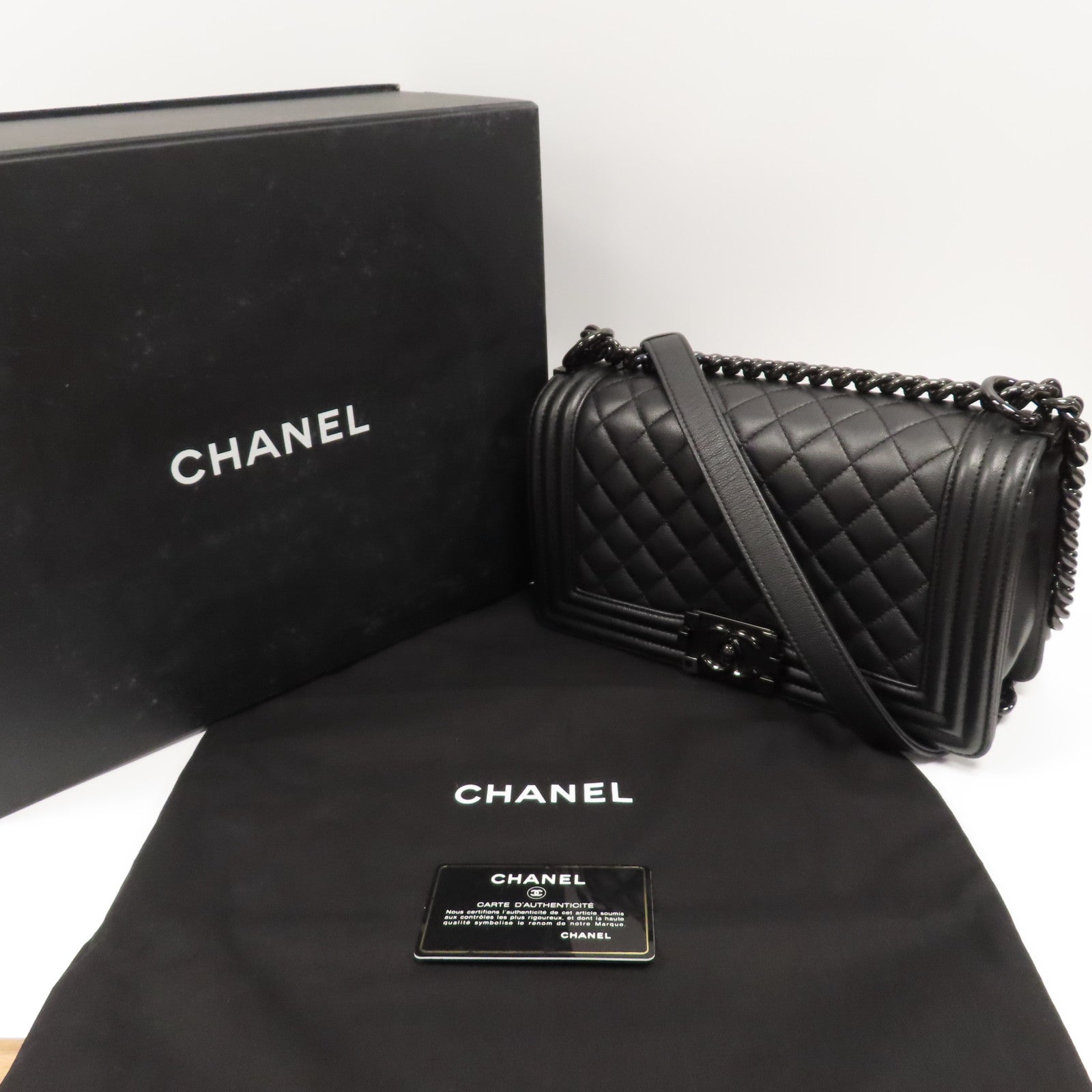 CHANEL 【激減優惠】菱格牛皮皮革Boy 25鏈帶肩背袋黑色