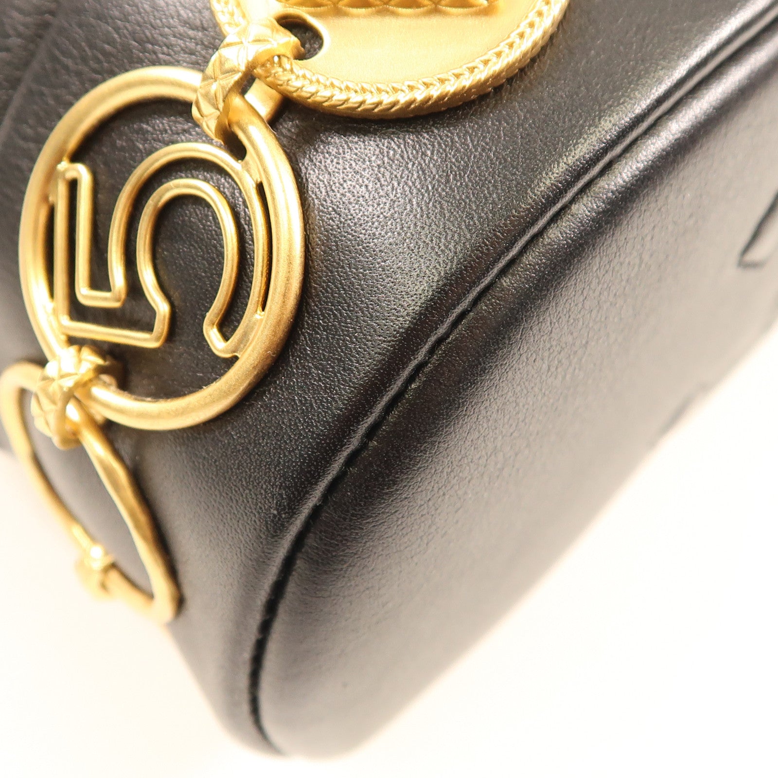 CHANEL 【激減優惠】羊皮皮革金扣Rucksack AS4275鏈帶背包