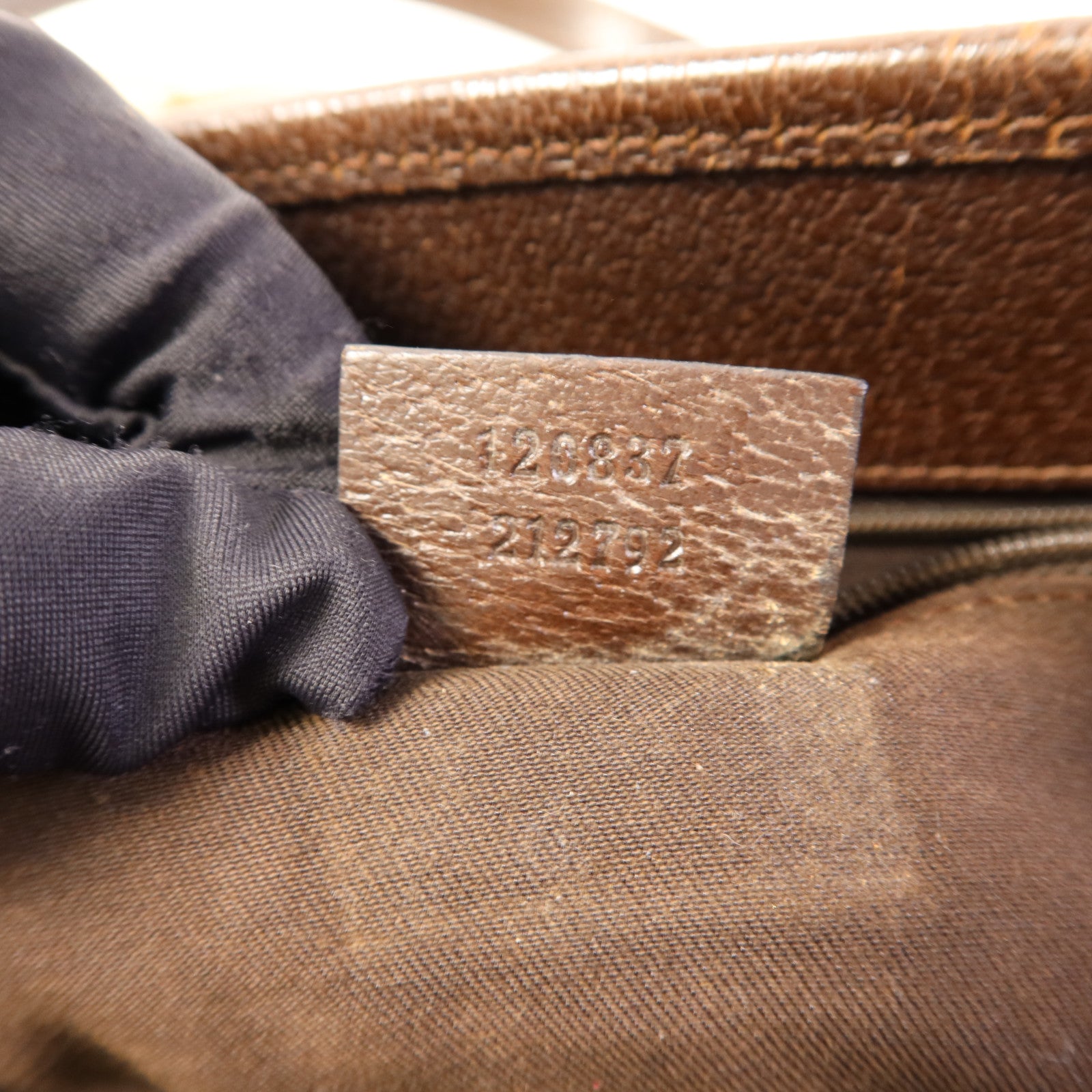 GUCCI 帆布Shoulder Bag銀扣肩背袋