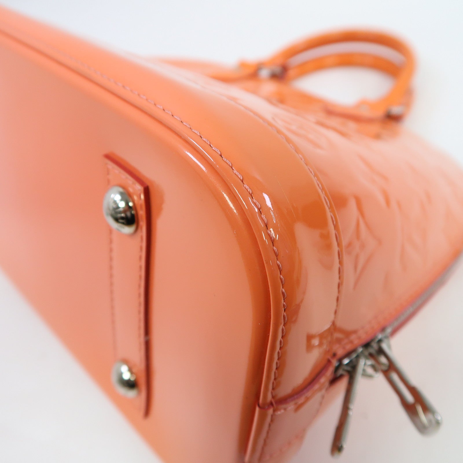 LOUIS VUITTON Vernis Alma PM銀扣手挽袋