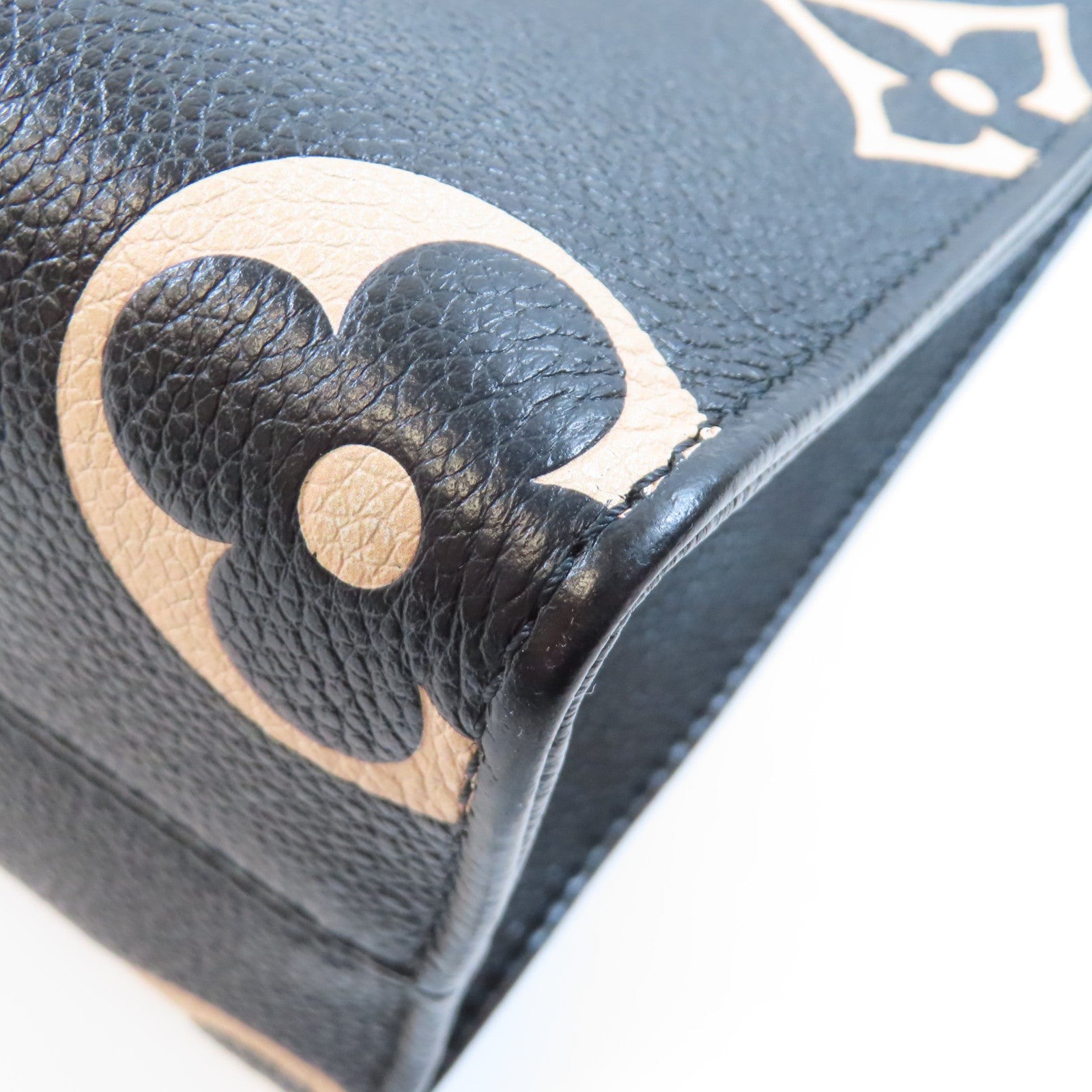 LOUIS VUITTON Monogram Empreinte OnTheGo PM金扣手挽肩背兩用袋黑色/米色
