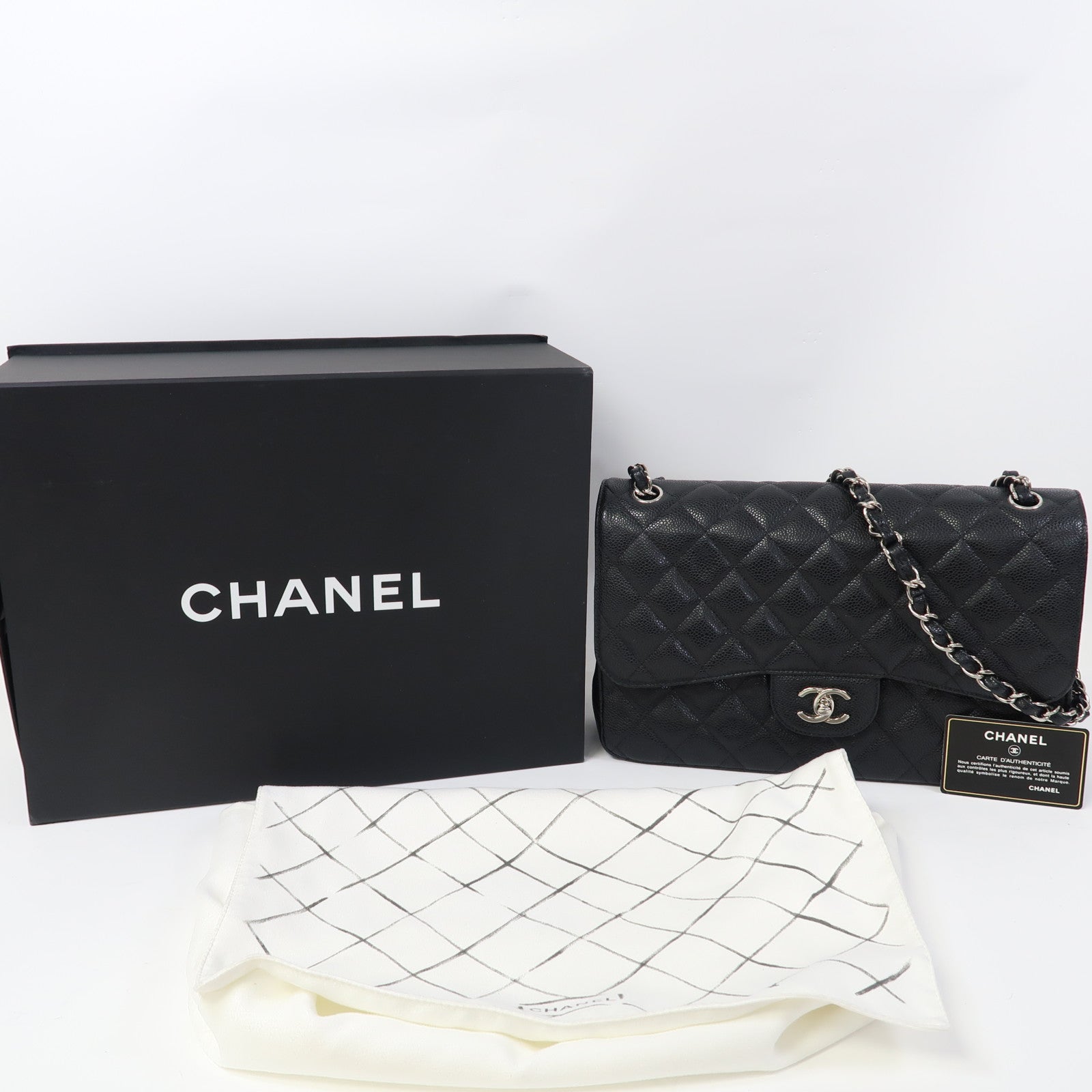 CHANEL 【激減優惠】菱格Caviar皮革Classic銀扣鏈帶肩背袋黑色