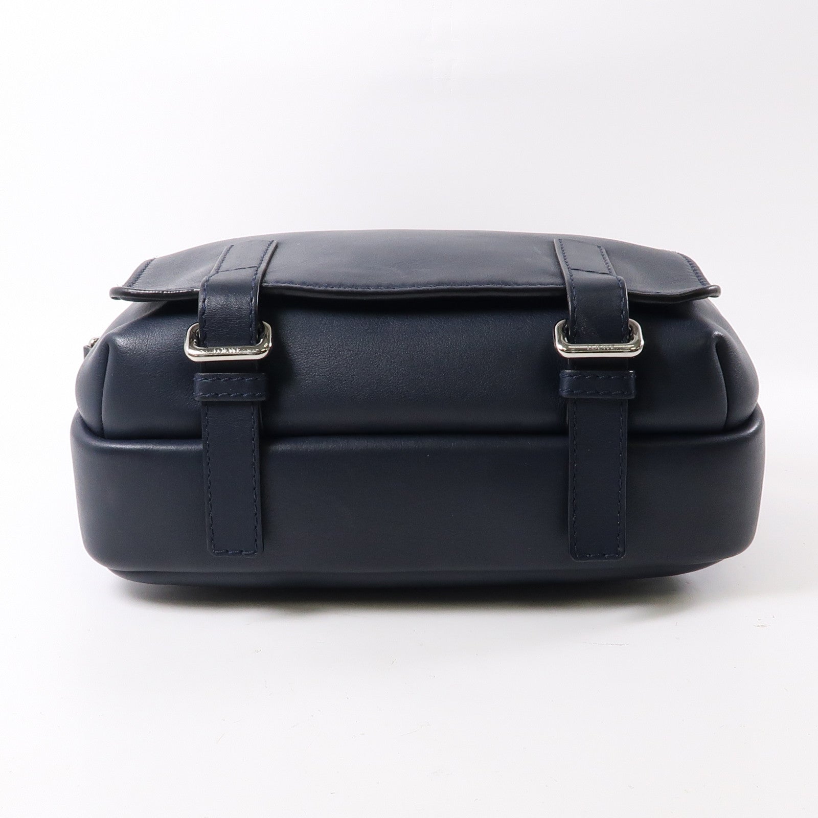 LOEWE 牛皮皮革Military Messenger銀扣肩背袋深藍色