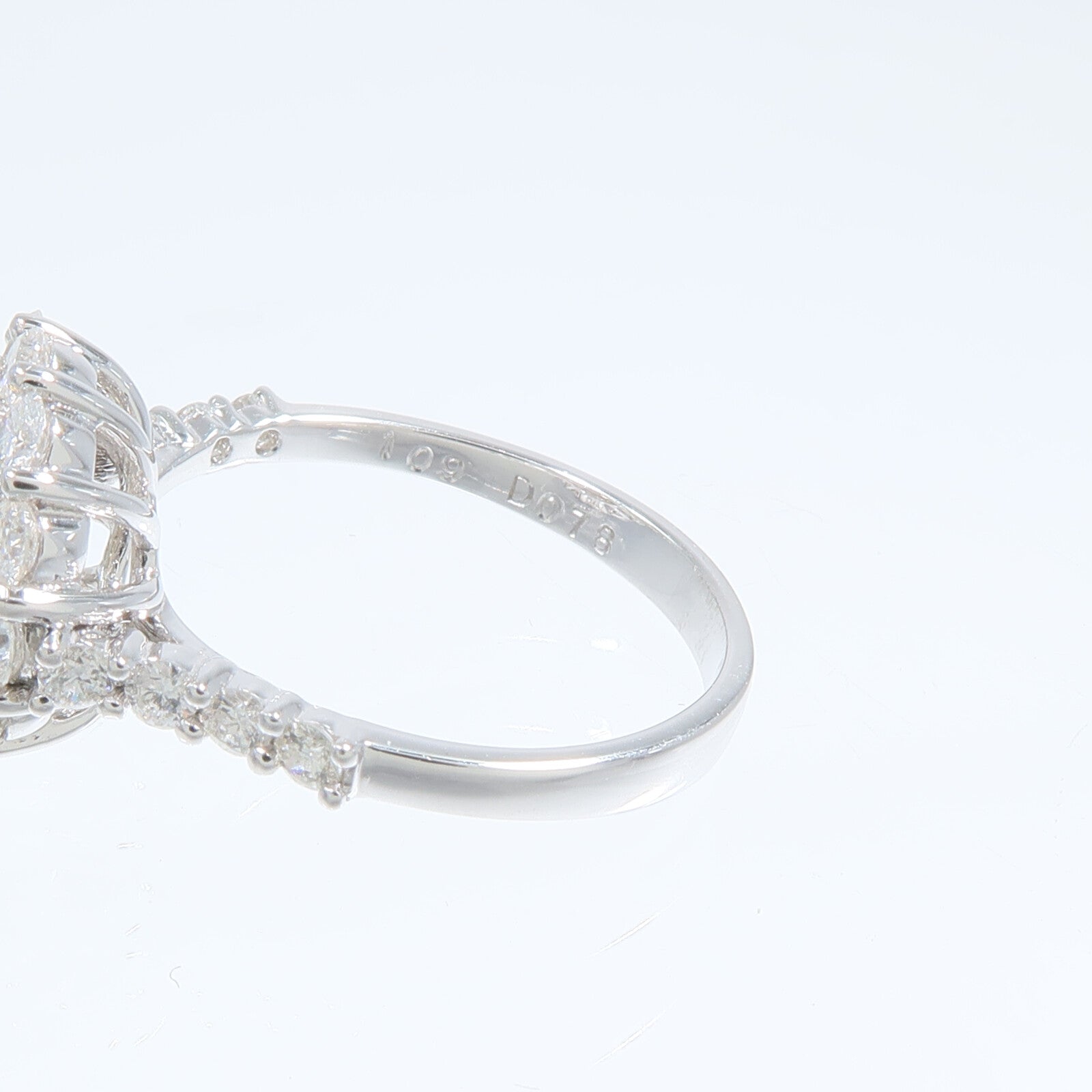 JEWELRY 18K白金Diamond Ring鑽石戒指