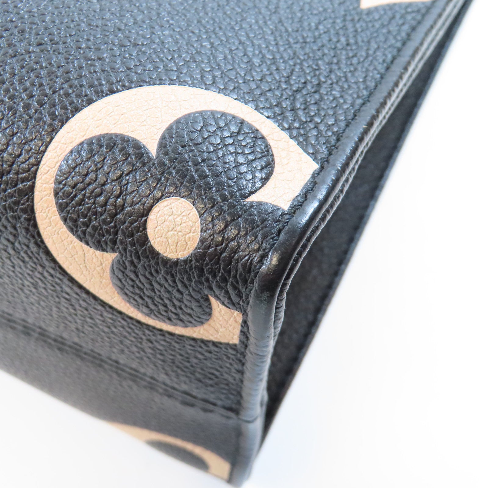 LOUIS VUITTON Monogram Empreinte OnTheGo PM金扣手挽肩背兩用袋黑色/米色