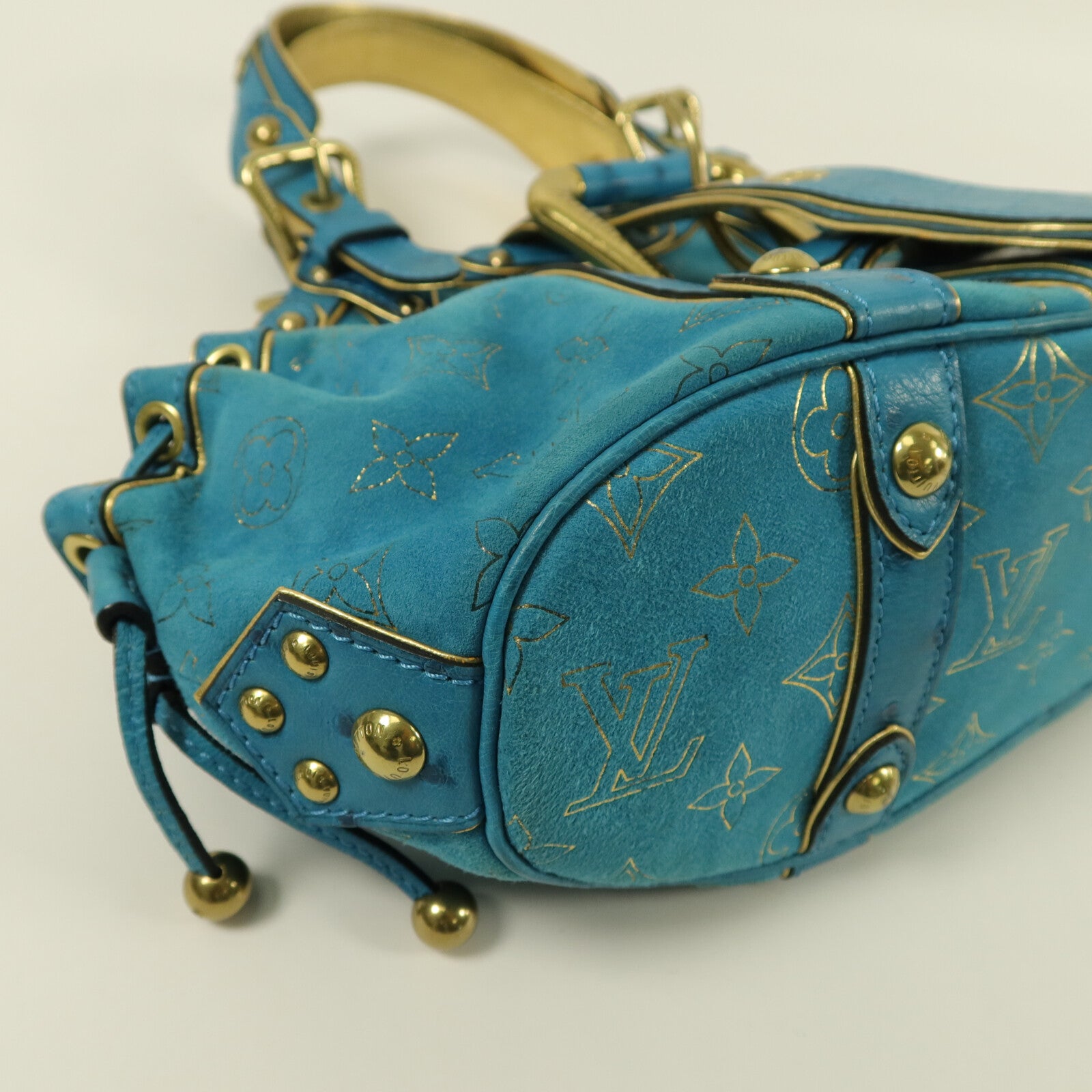 LOUIS VUITTON 麂皮皮革/珍稀皮革Theda GM肩背袋