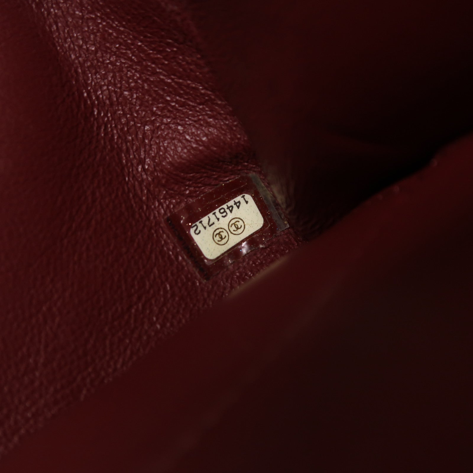 CHANEL 牛皮皮革Chain Shoulder金扣鏈帶肩背袋