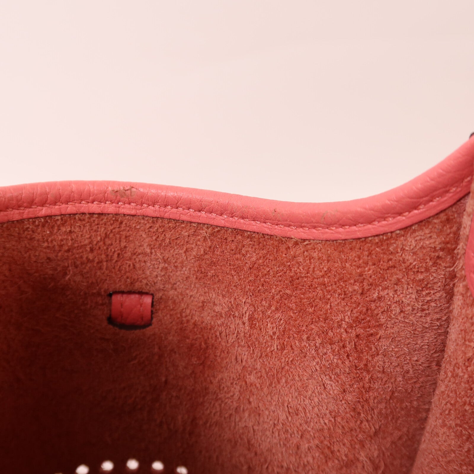 HERMES Clemence皮革Evelyne TPM銀扣肩背袋Rose Azalee
