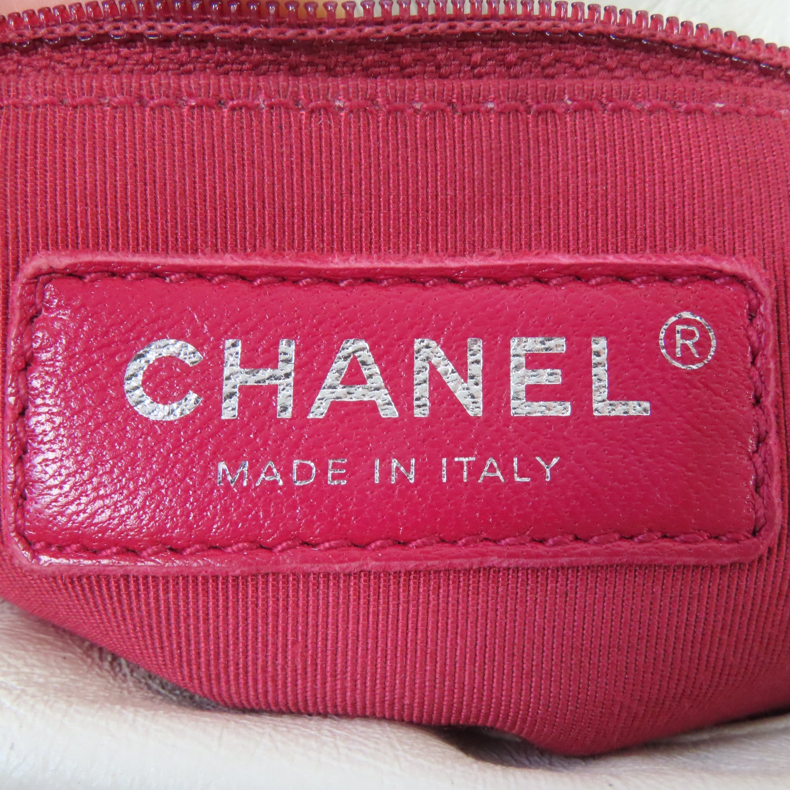 CHANEL 【激減優惠】菱格牛皮皮革Gabrielle金扣/銀扣鏈帶肩背袋白色/黑色