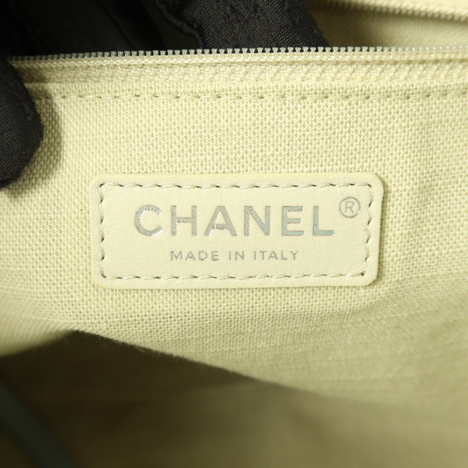 CHANEL 帆布Deauville Tote Bag銀扣手挽肩背兩用袋