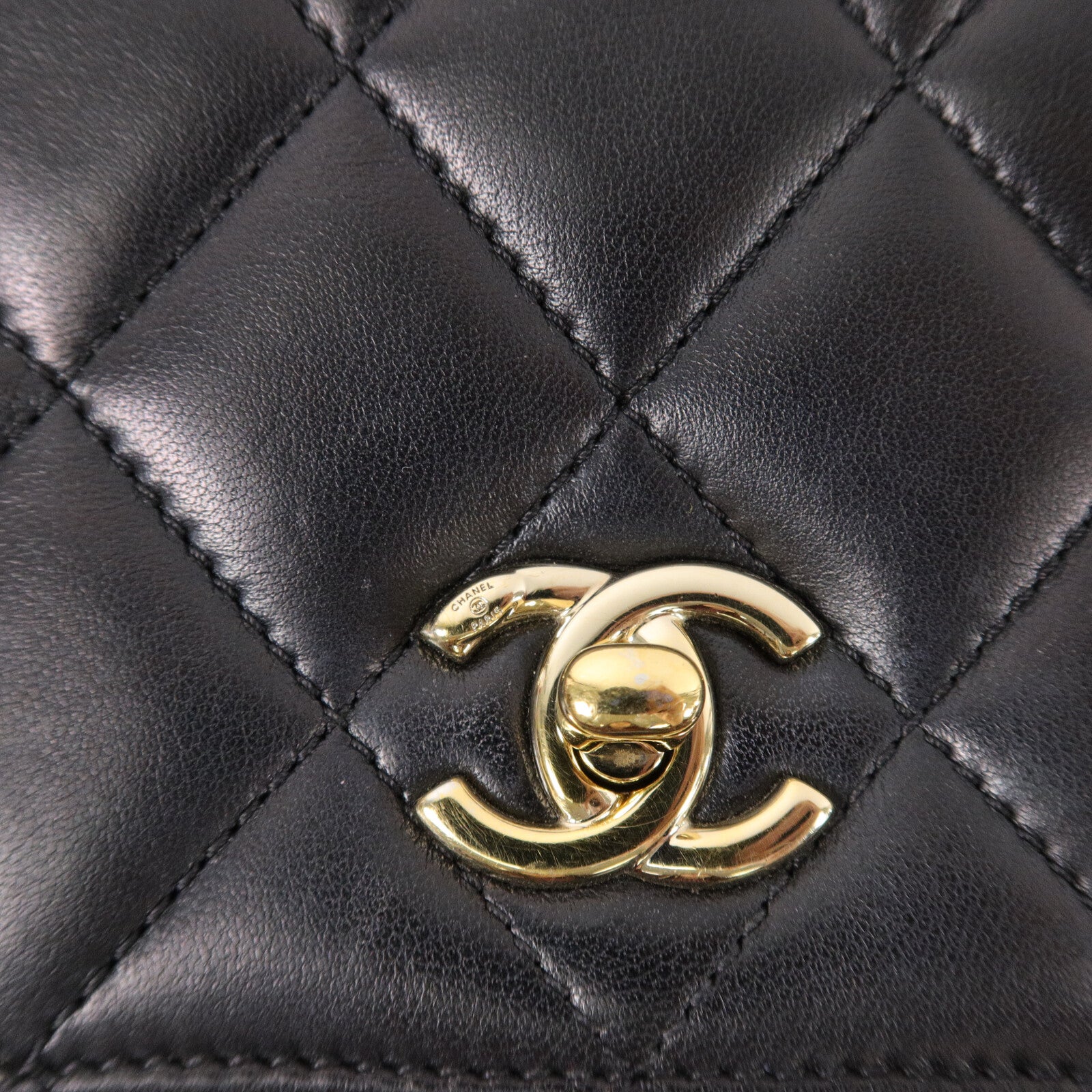 CHANEL 羊皮皮革Carry Chic Flap Bag鏈帶手挽肩背兩用袋