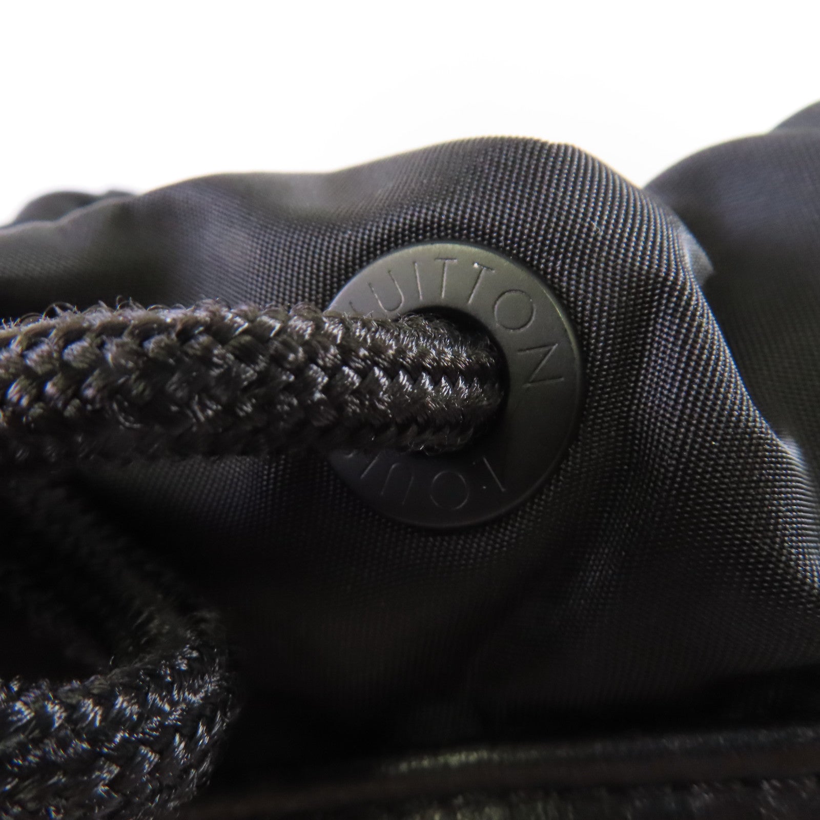 LOUIS VUITTON Monogram Empreinte Trekking Backpack背包黑色