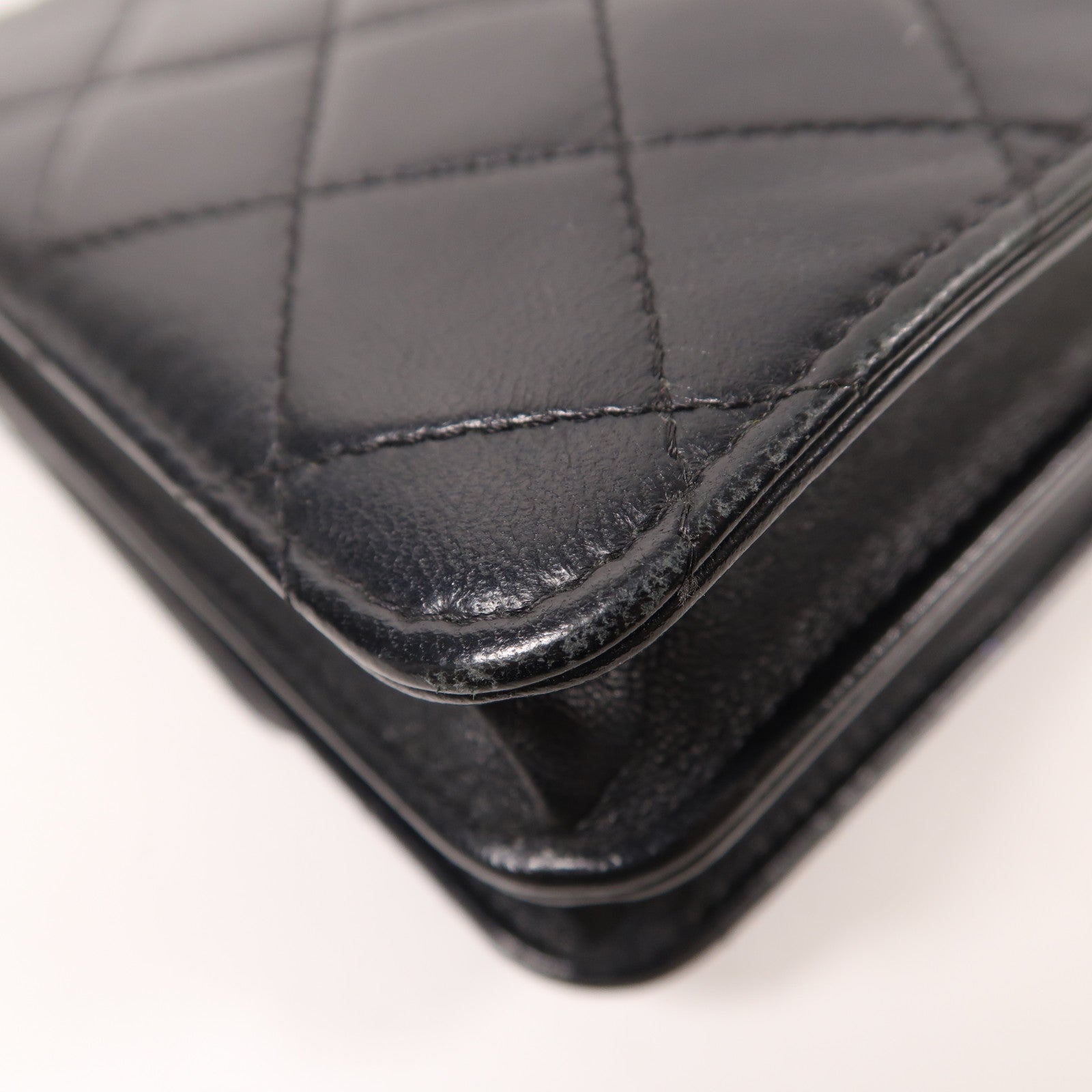 CHANEL 牛皮皮革Chain Shoulder銀扣肩背袋