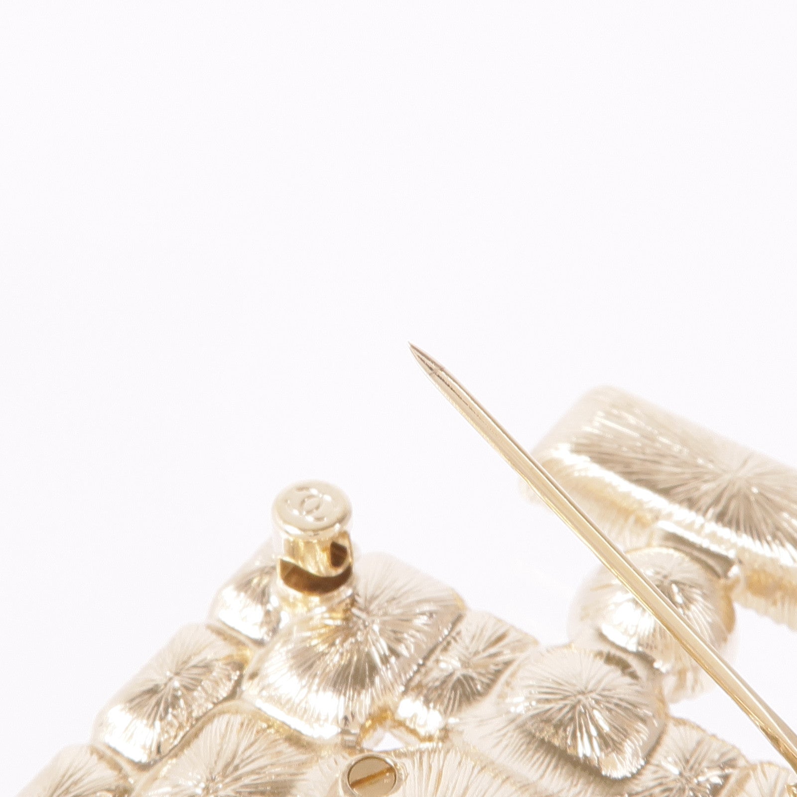 CHANEL 【激減優惠】金屬Brooch胸針