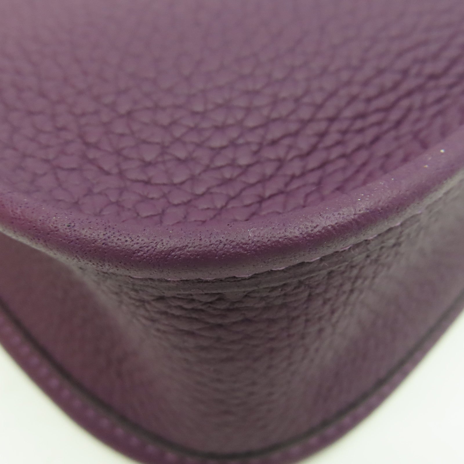 HERMES 【激減優惠】Clemence皮革Evelyne TPM Shoulder Bag金扣肩背袋Cassis/Rouge Grenat/黑加侖子色/石榴紅