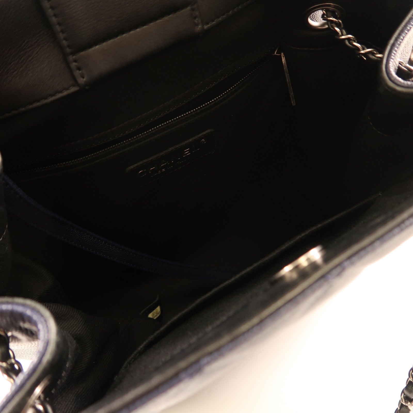 CHANEL 【激減優惠】牛皮皮革Bucket Bag金扣鏈帶手挽肩背兩用袋