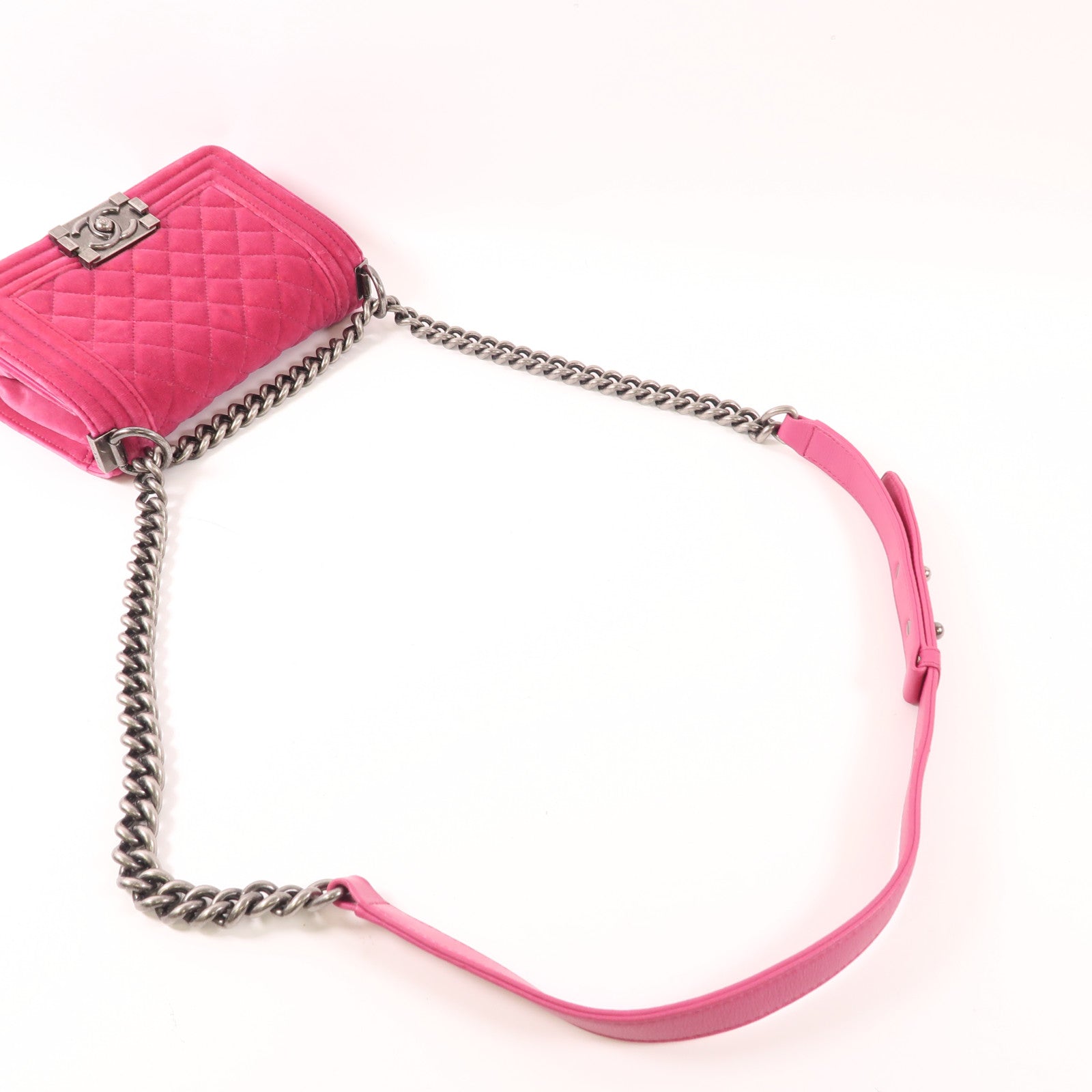 CHANEL CC Boy 20 Chain Shoulder Bag Velvet Pink