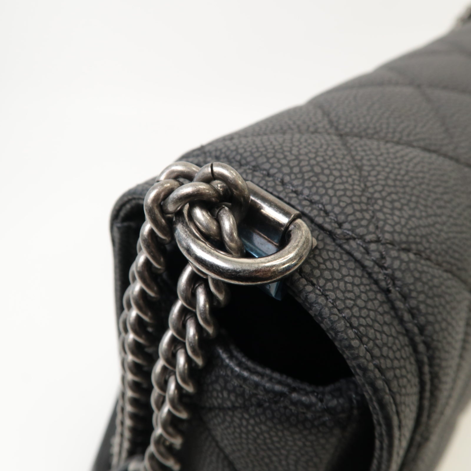 CHANEL 菱格Caviar皮革Chain Shoulder銀扣鏈帶肩背袋灰色