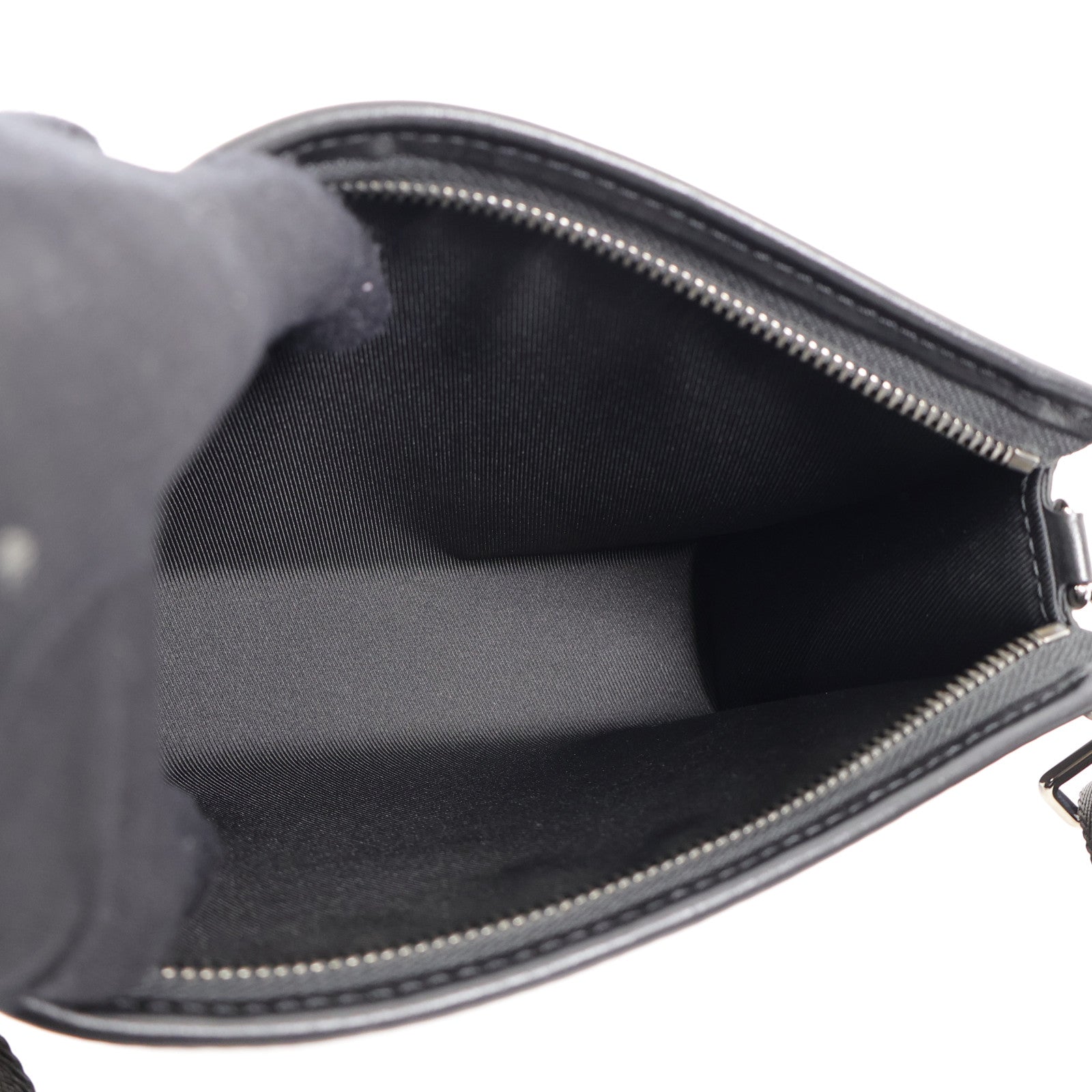 LOUIS VUITTON Monogram Eclipse Gaston銀扣肩背袋