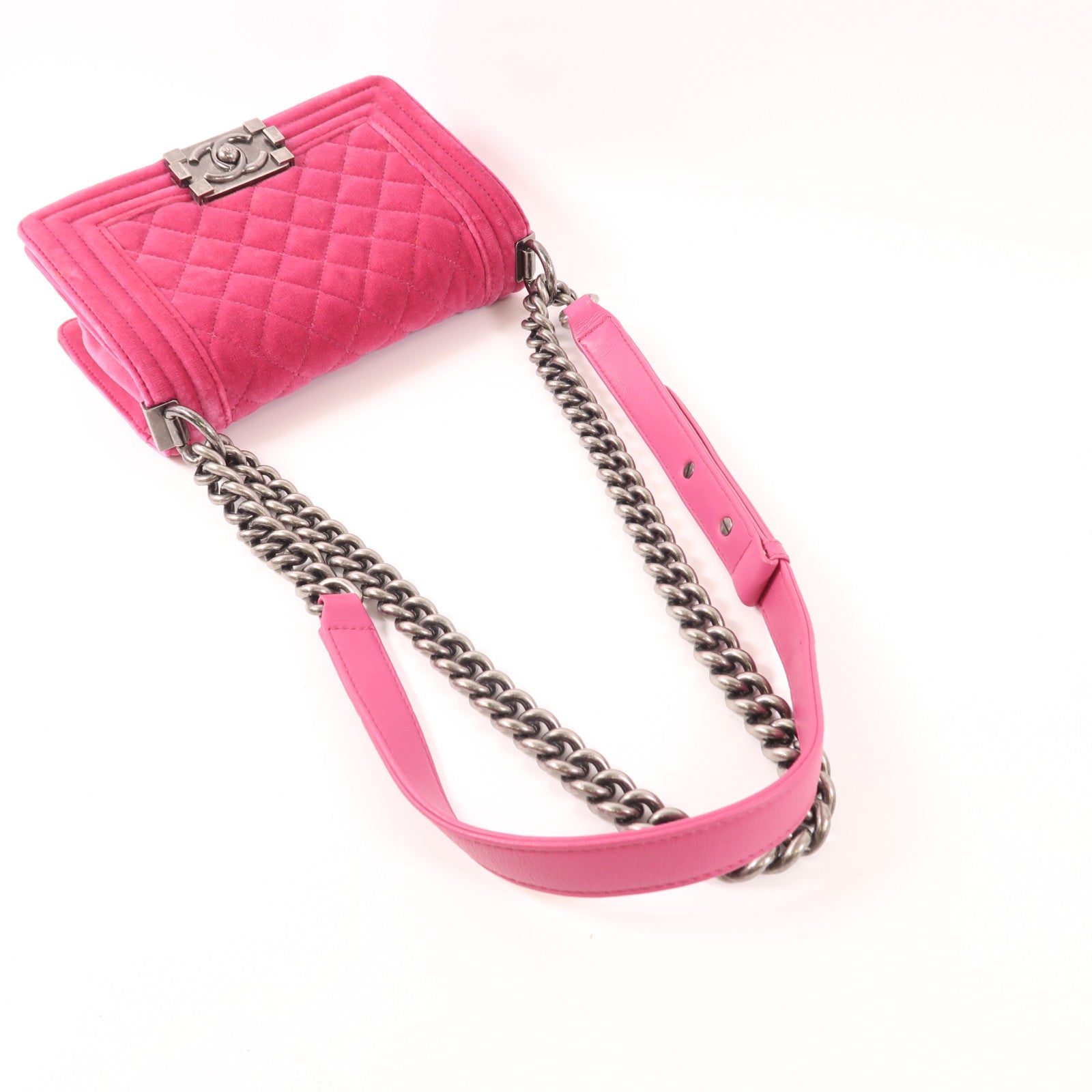 CHANEL CC Boy 20 Chain Shoulder Bag Velvet Pink