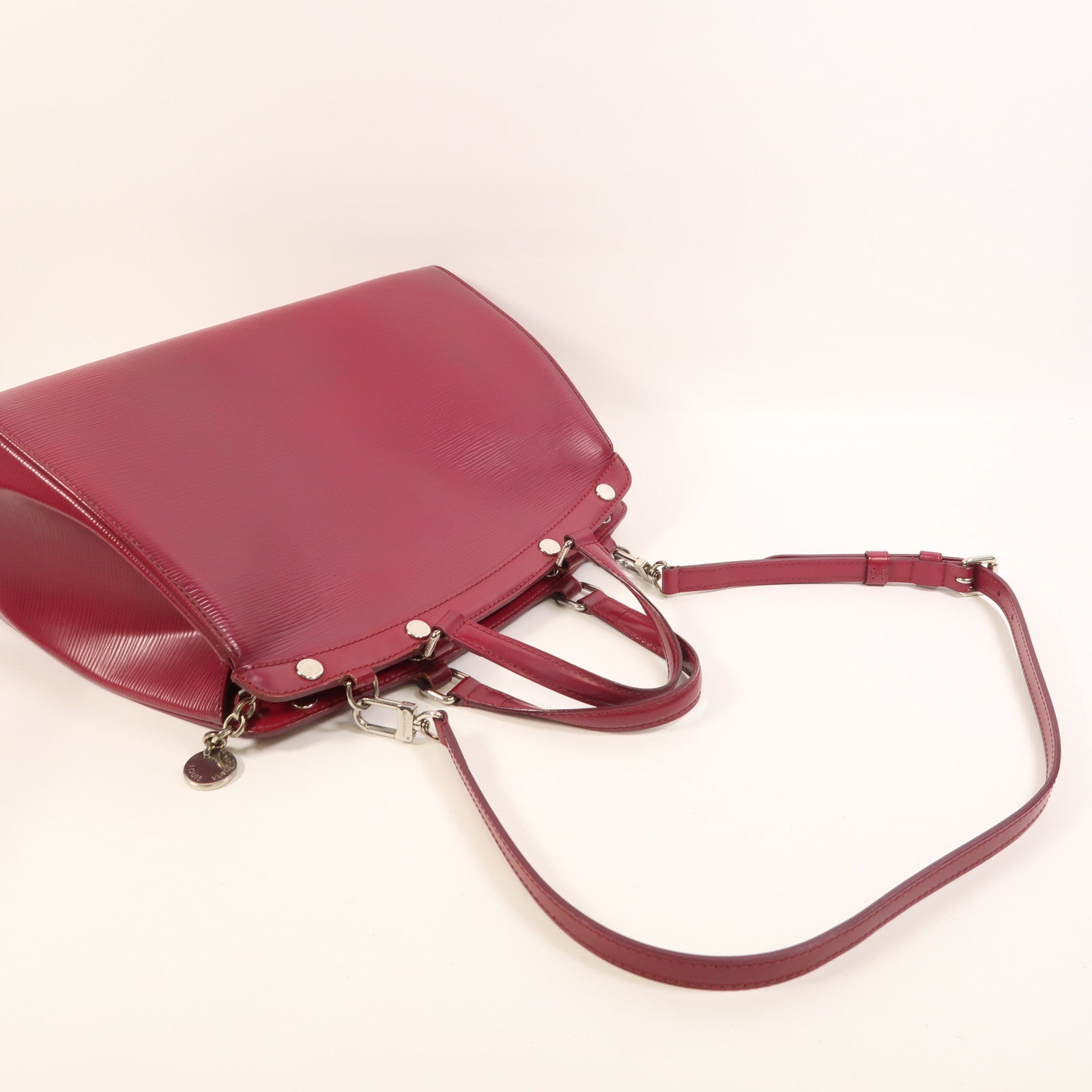 LOUIS VUITTON Epi Brea MM銀扣手挽肩背兩用袋