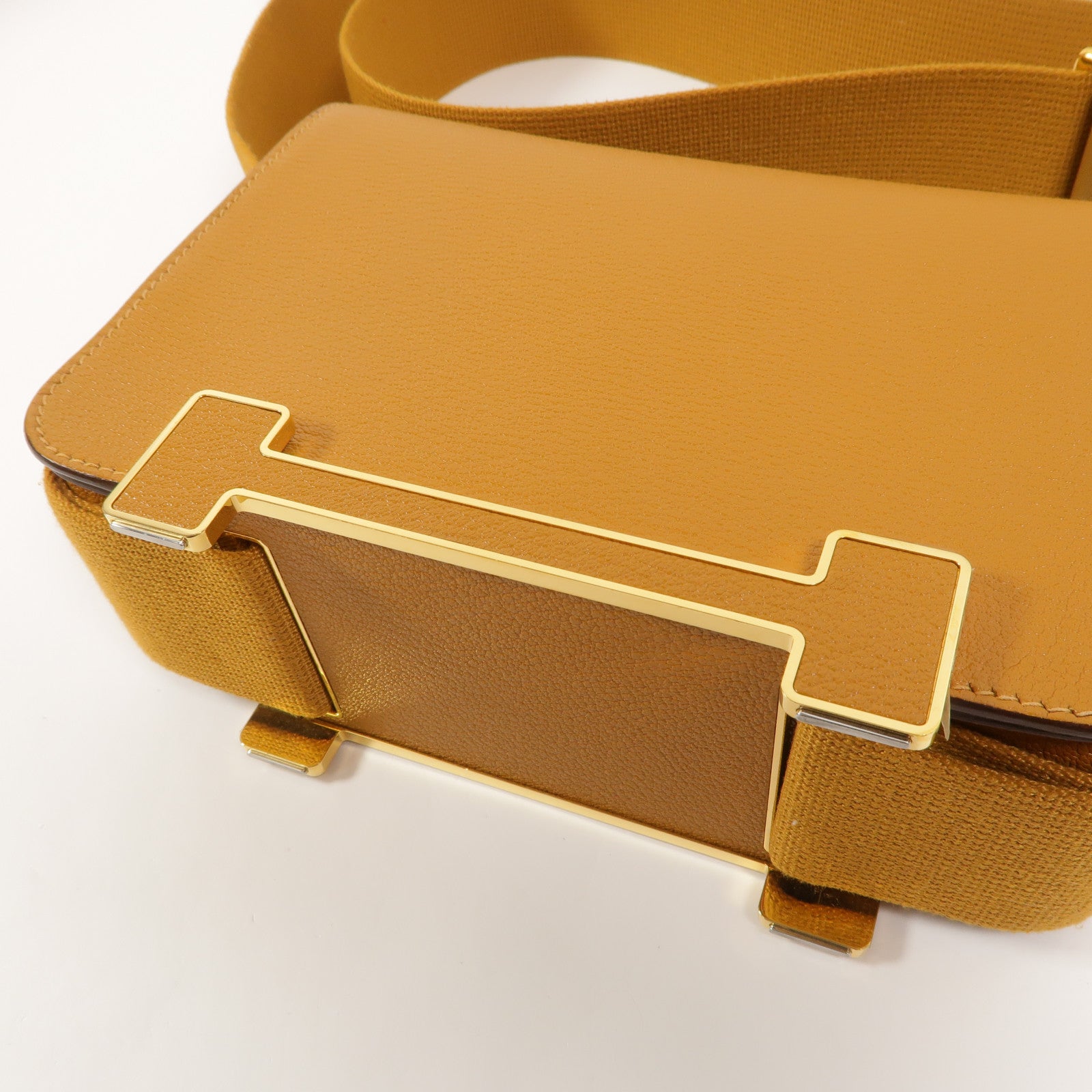 HERMES Chevre皮革Geta肩背袋Caramel