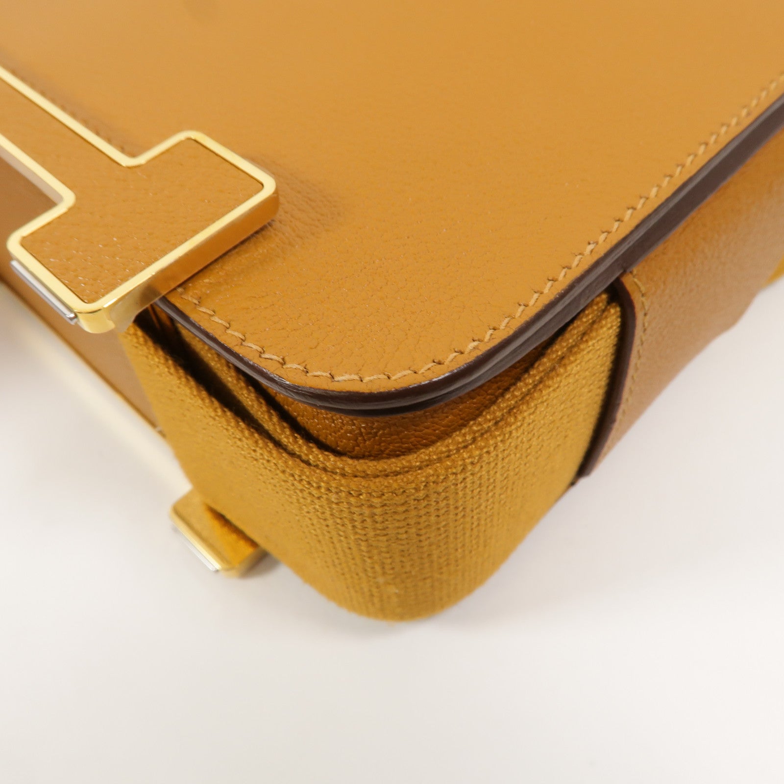 HERMES Chevre皮革Geta肩背袋Caramel