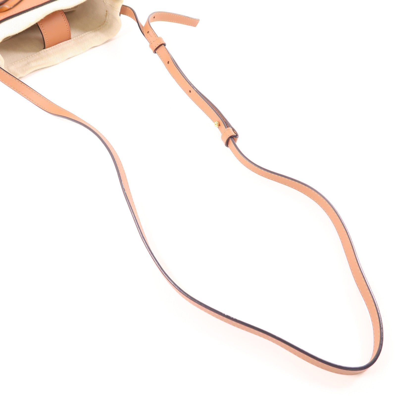 LOEWE 牛皮皮革Ikebana肩背袋