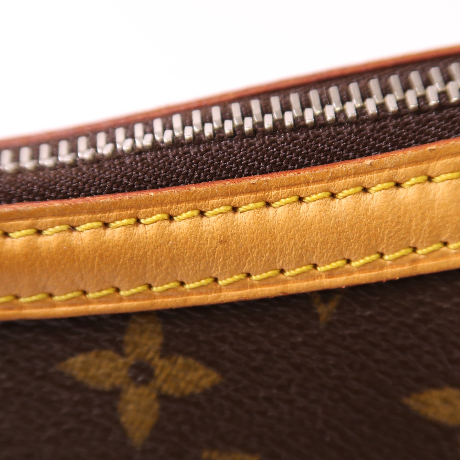 LOUIS VUITTON Monogram Tulum GM金扣肩背袋