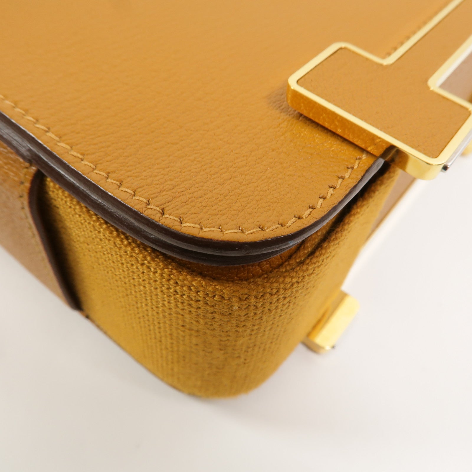 HERMES Chevre皮革Geta肩背袋Caramel