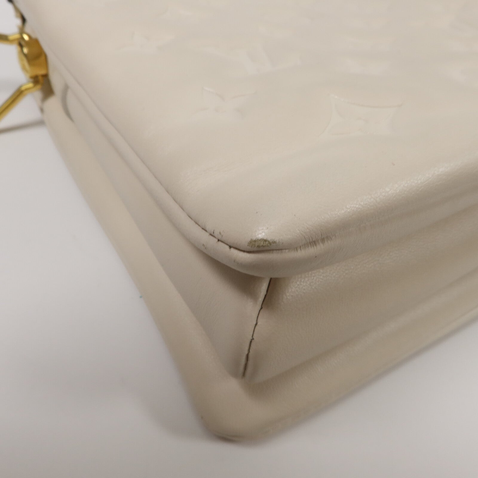 LOUIS VUITTON Monogram Embossed Coussin PM鏈帶肩背袋