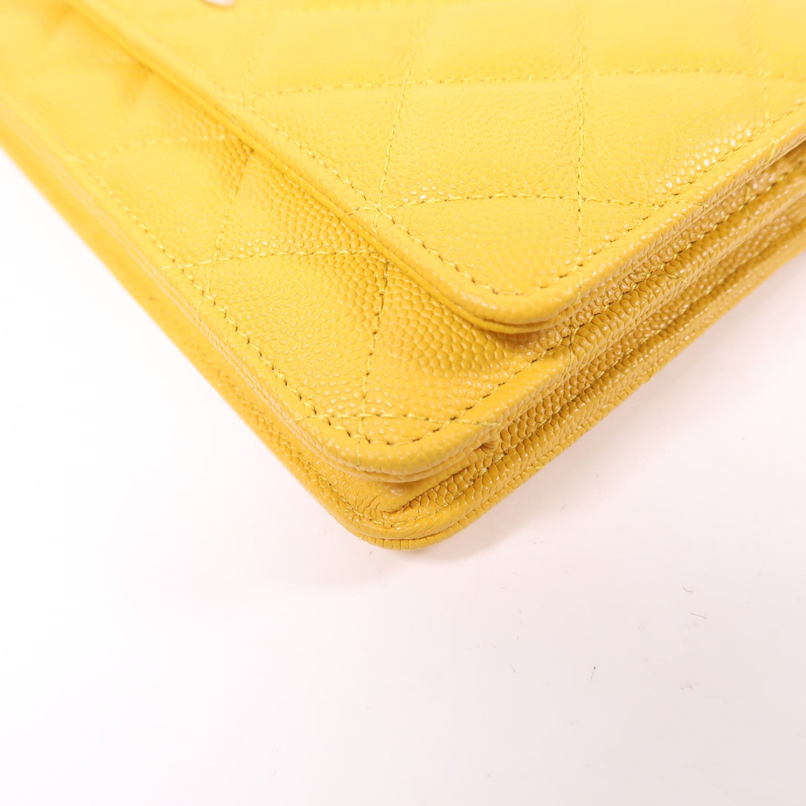 CHANEL 牛皮皮革WOC Wallet On Chain鏈帶肩背袋