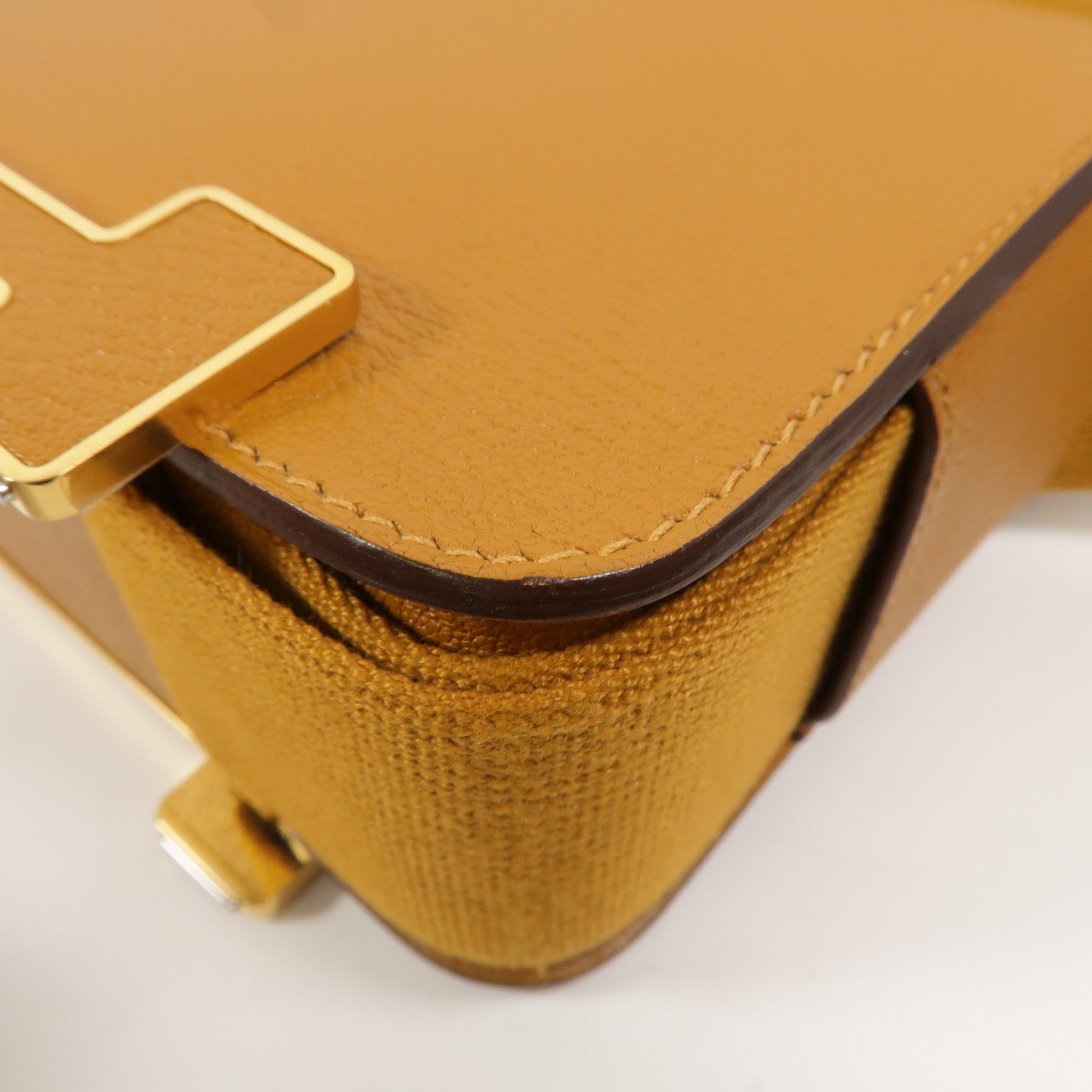 HERMES Chevre皮革Geta肩背袋Caramel