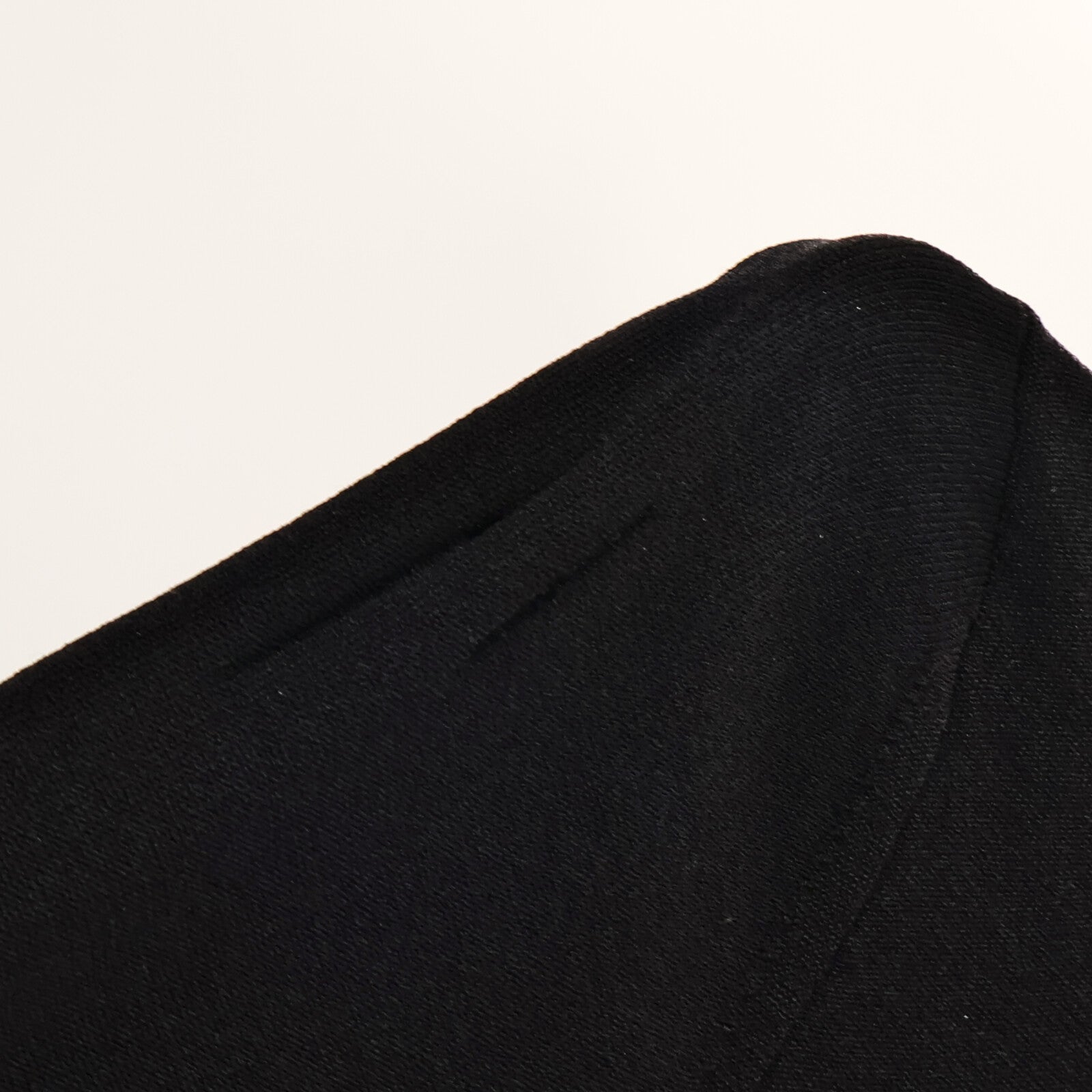 LOUIS VUITTON Shoulder Detail Turtleneck Sweater上衣